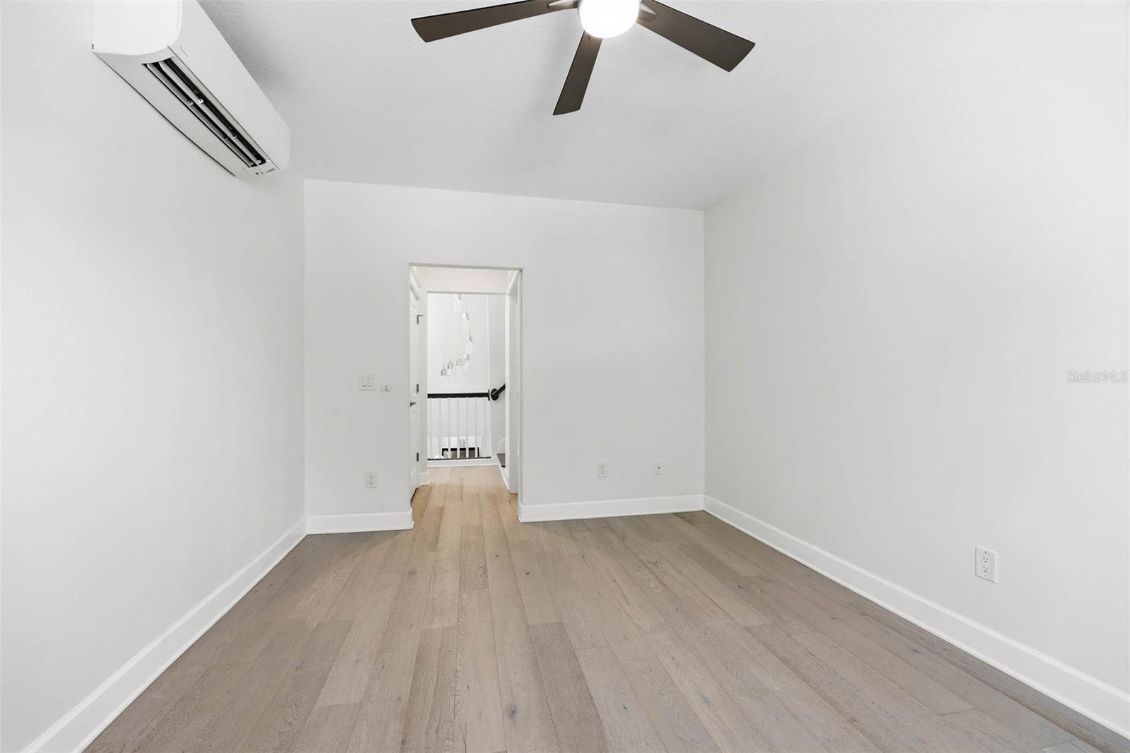 4916 3RD ST N, ST PETERSBURG, FL, 33703