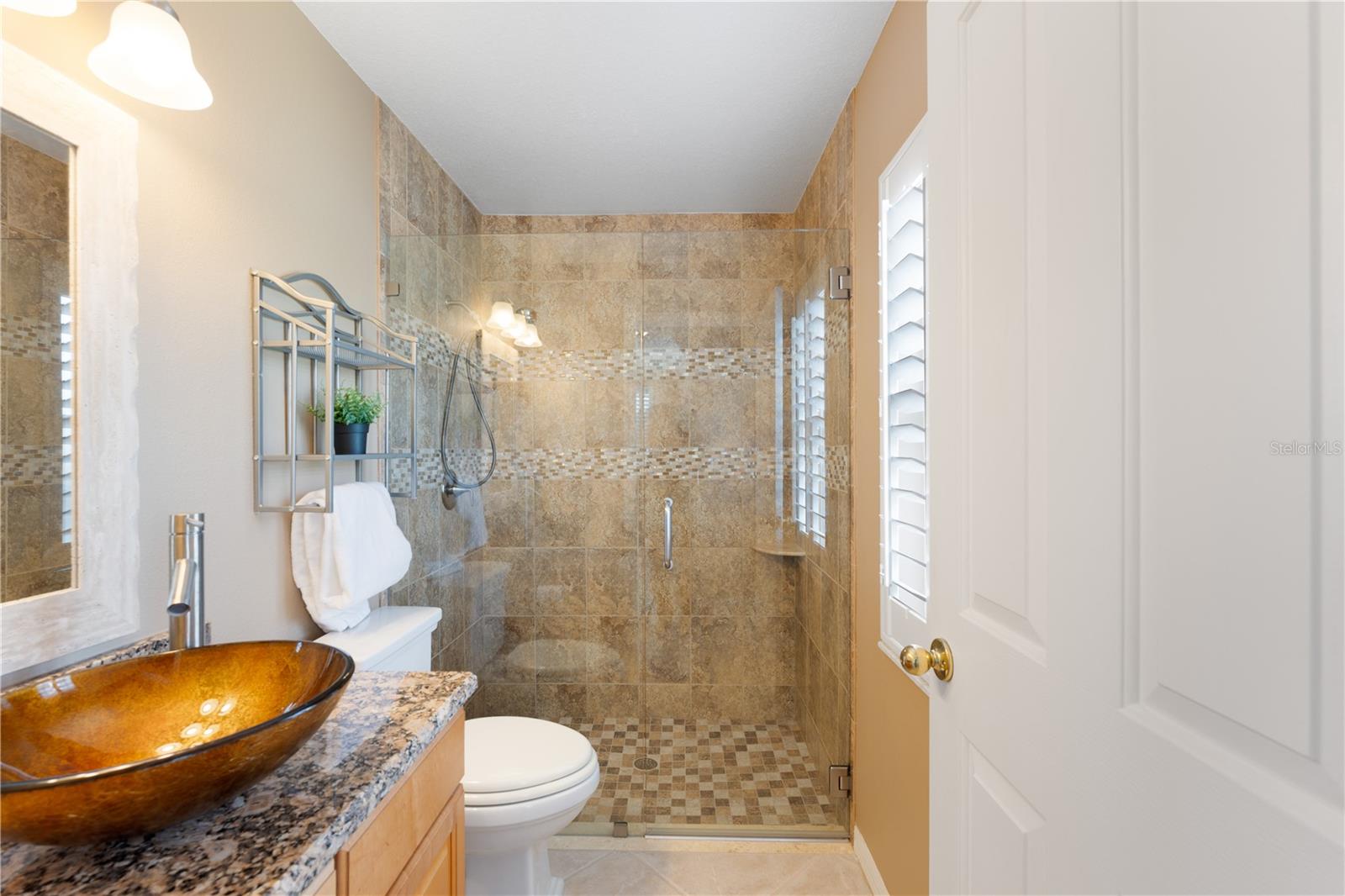 9442 HUNTERS POND DR, TAMPA, FL, 33647