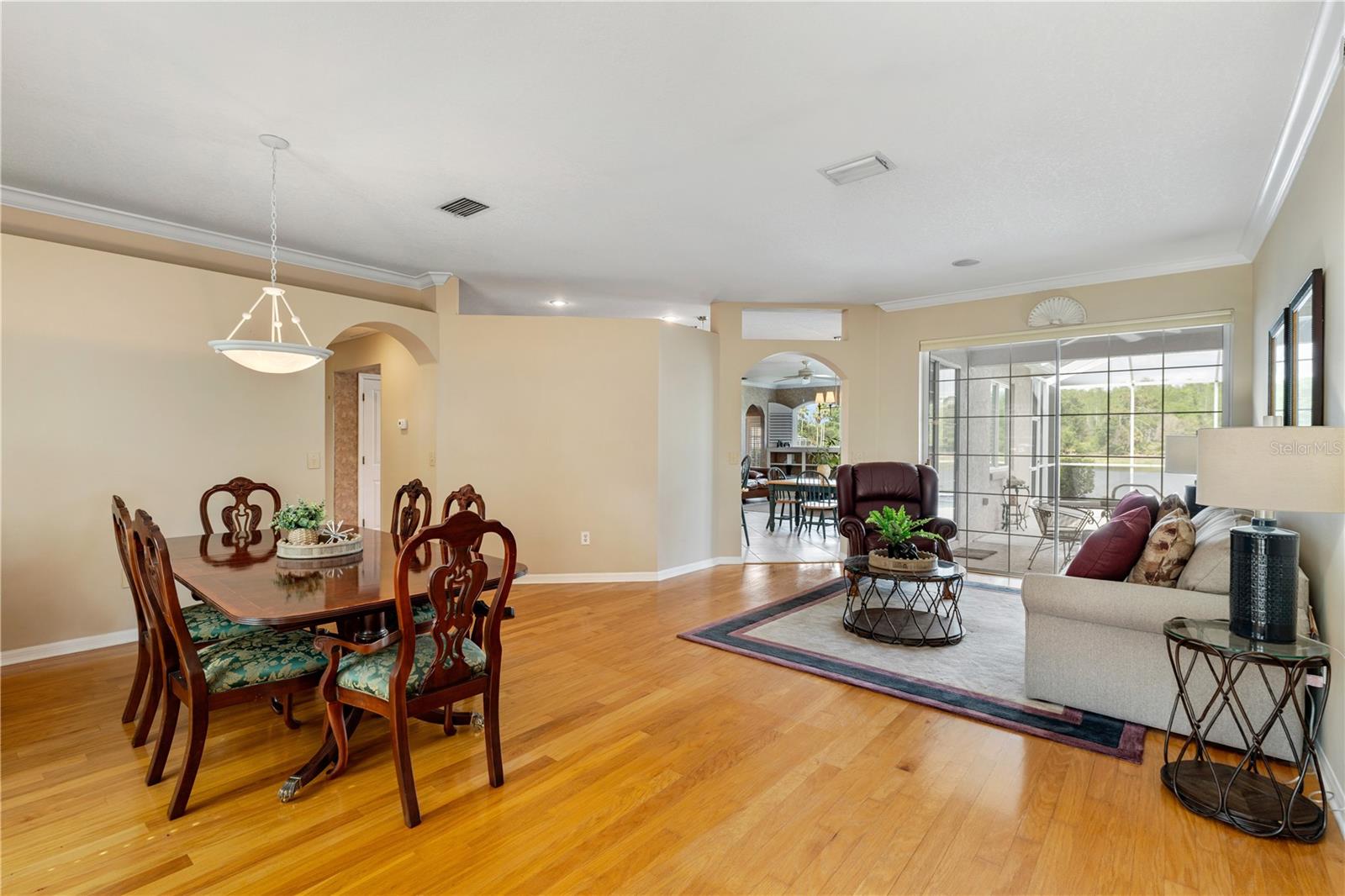 9442 HUNTERS POND DR, TAMPA, FL, 33647