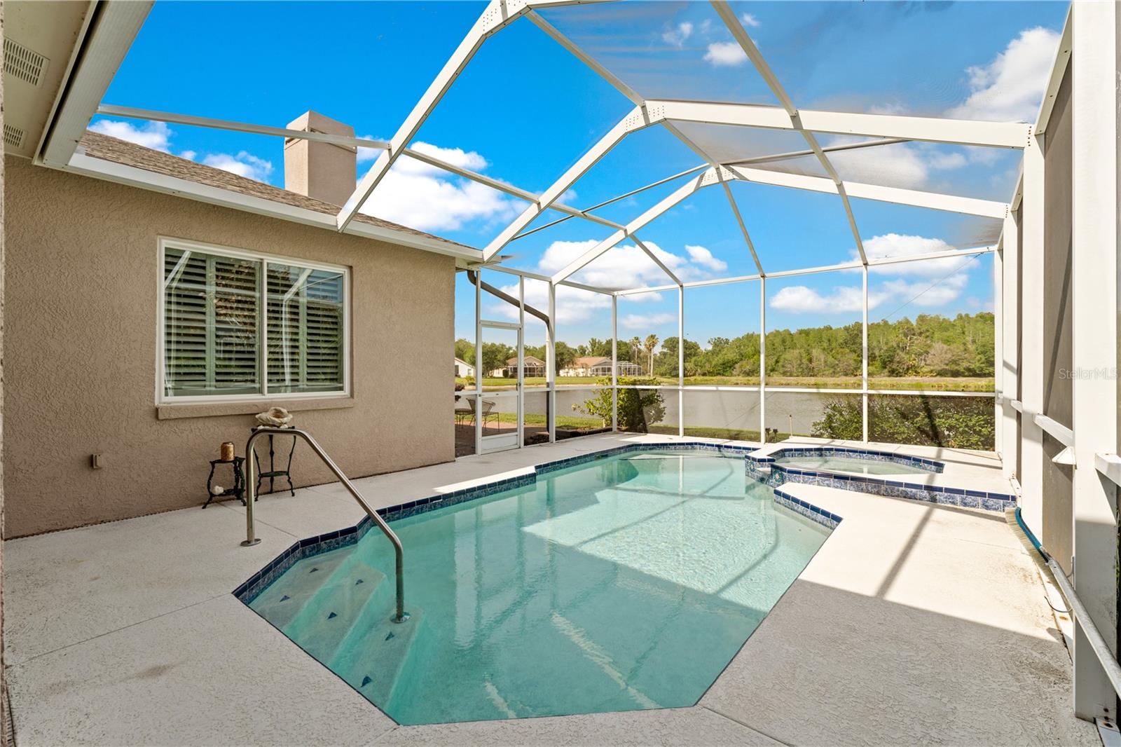 9442 HUNTERS POND DR, TAMPA, FL, 33647