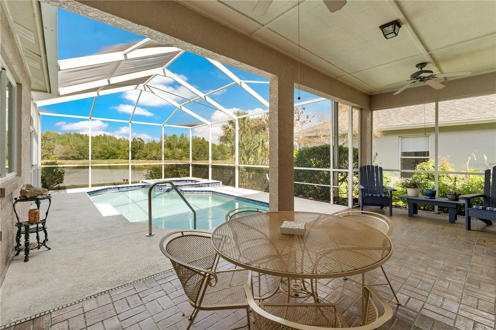 9442 HUNTERS POND DR, TAMPA, FL, 33647