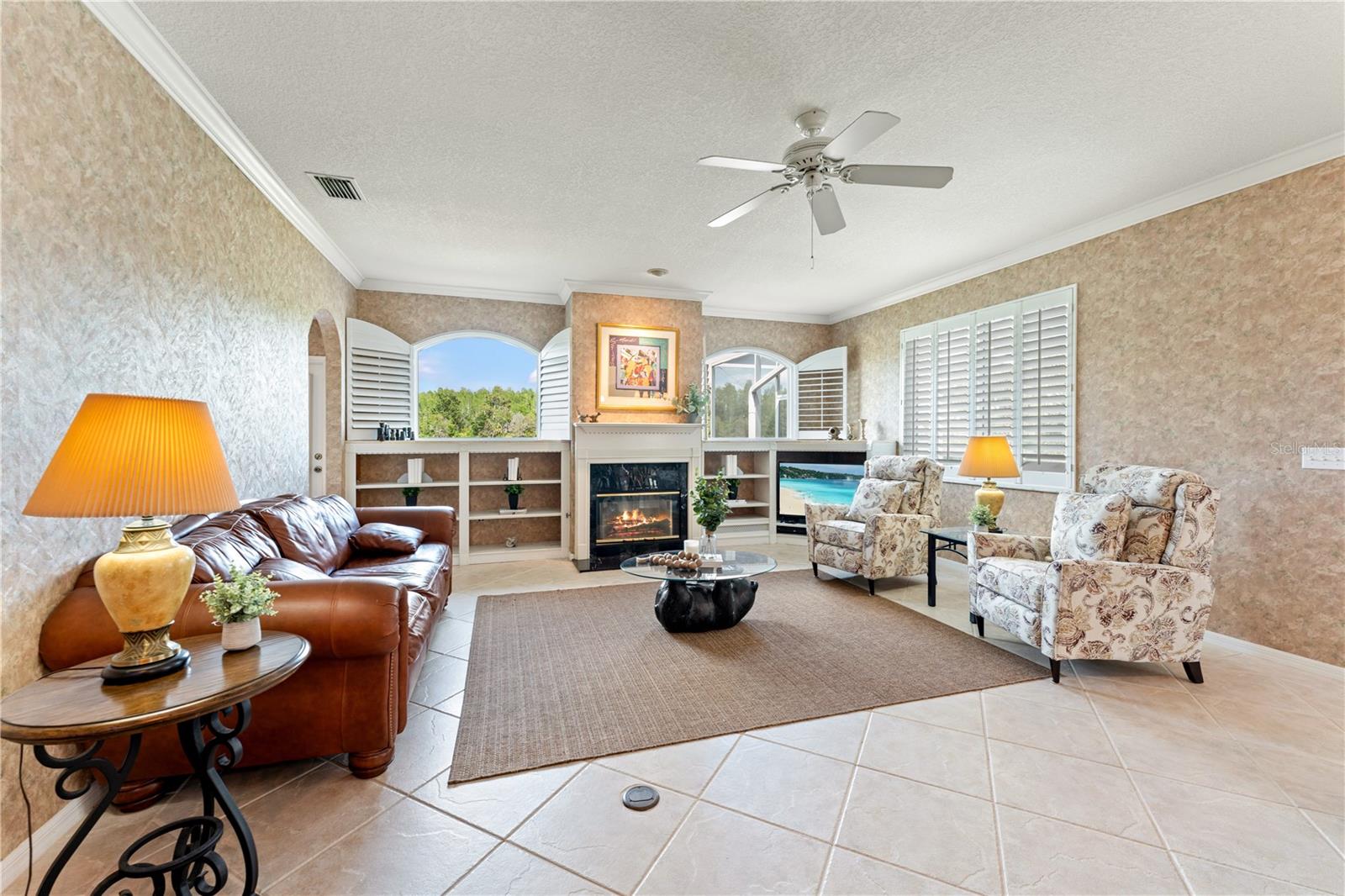 9442 HUNTERS POND DR, TAMPA, FL, 33647