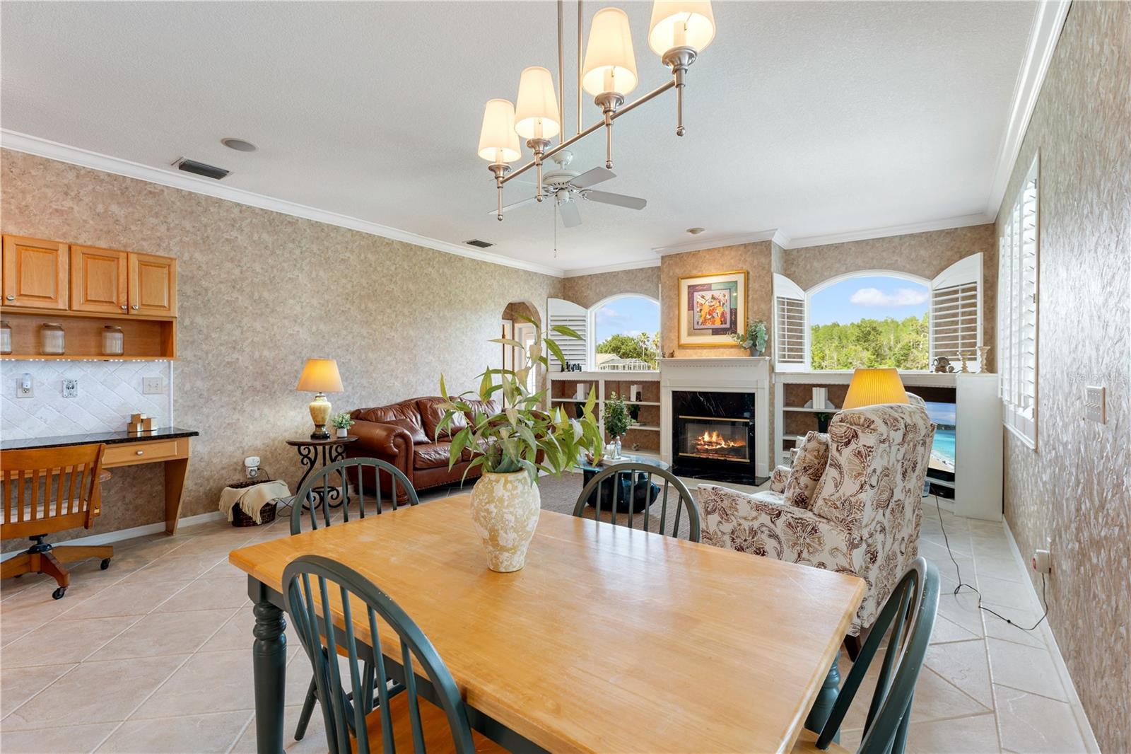 9442 HUNTERS POND DR, TAMPA, FL, 33647