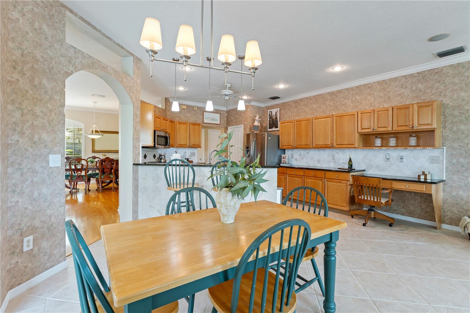 9442 HUNTERS POND DR, TAMPA, FL, 33647