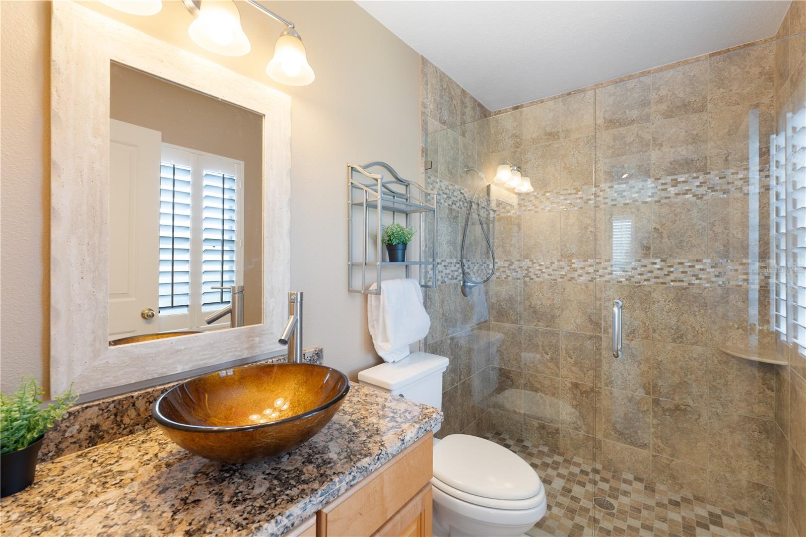 9442 HUNTERS POND DR, TAMPA, FL, 33647