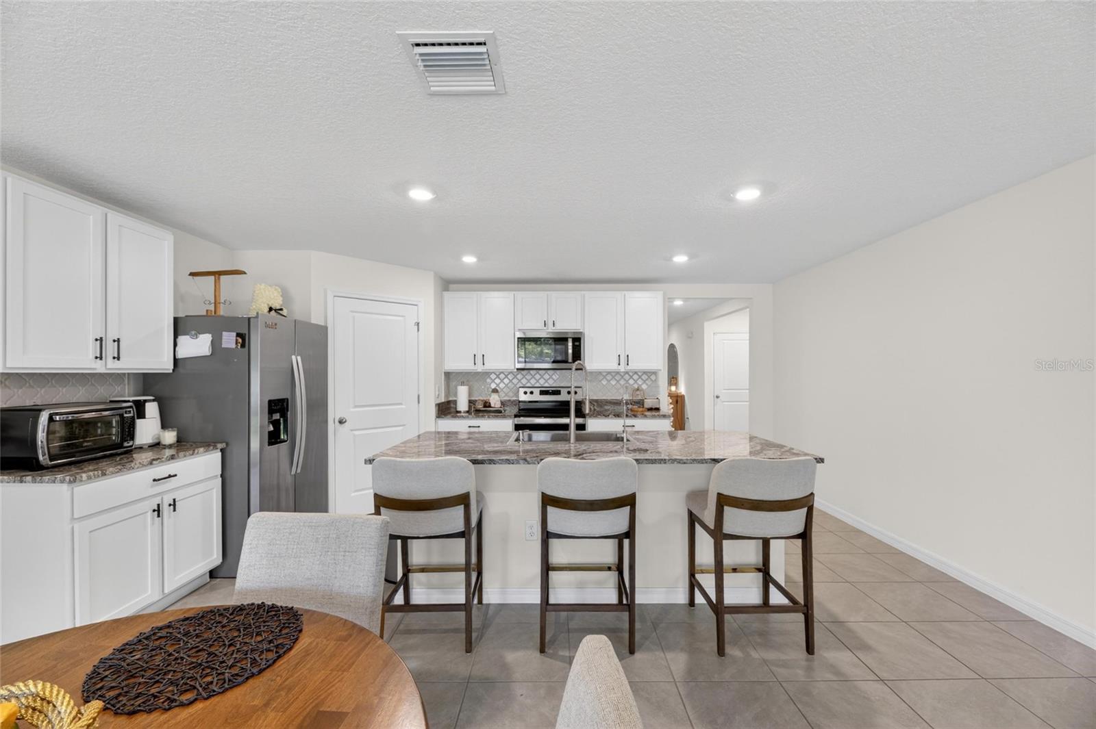 3255 SILVER DATE DR, WIMAUMA, FL, 33598