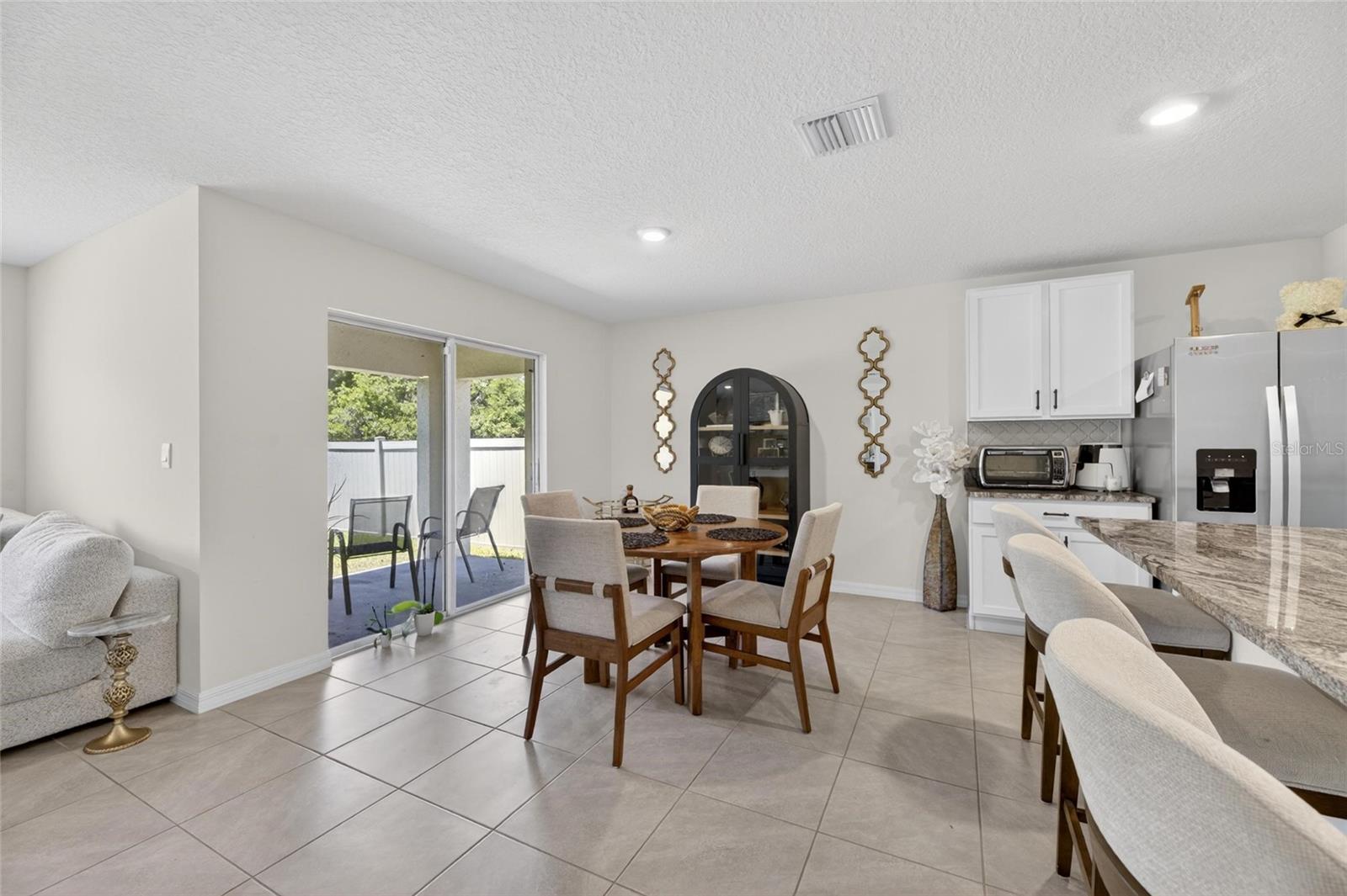 3255 SILVER DATE DR, WIMAUMA, FL, 33598