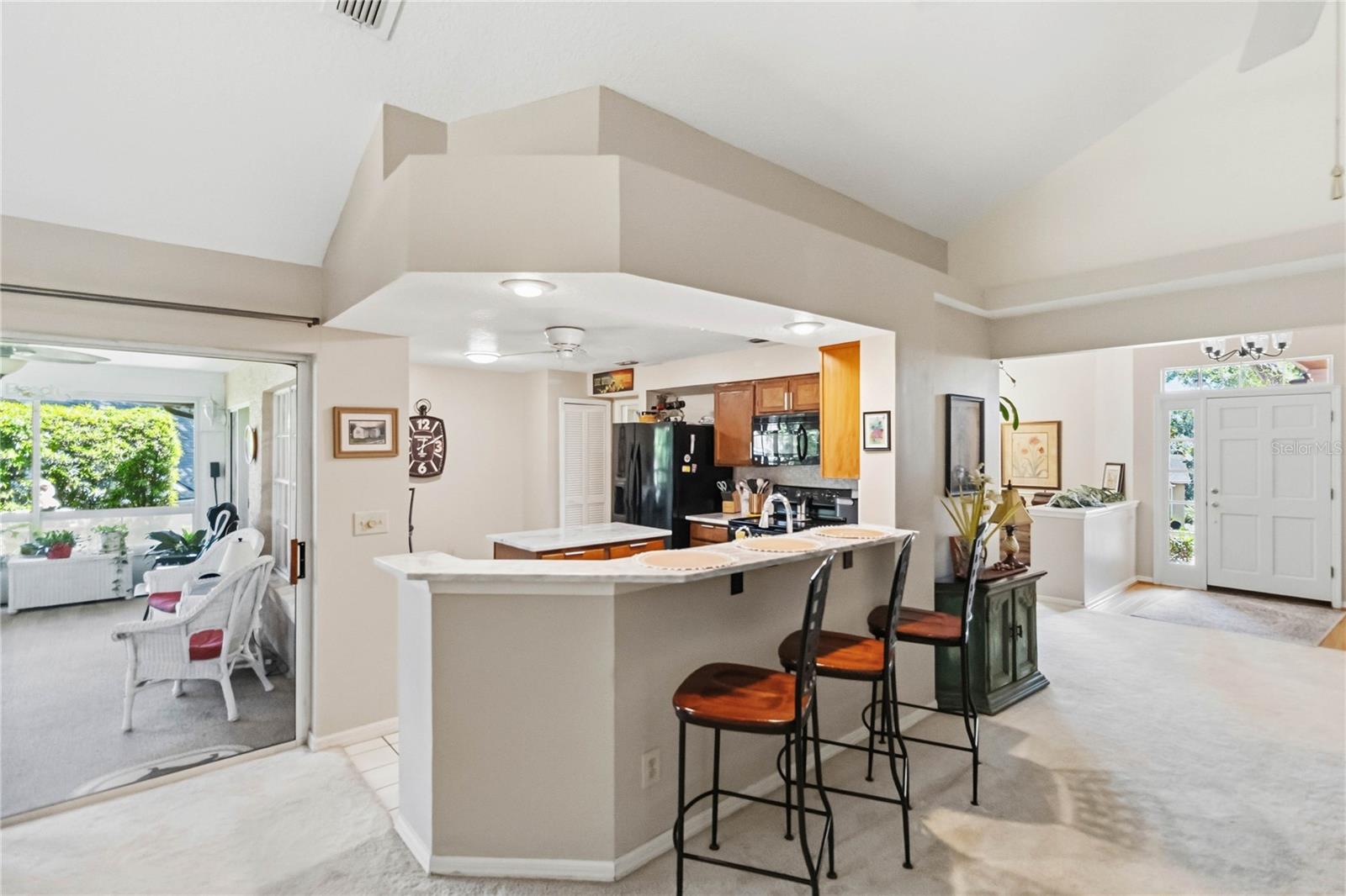 2043 SAWGRASS DR, APOPKA, FL, 32712