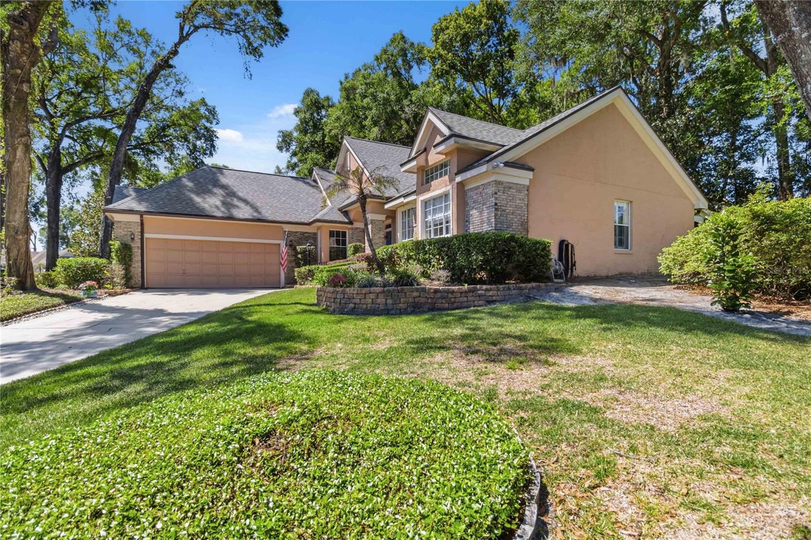 2043 SAWGRASS DR, APOPKA, FL, 32712