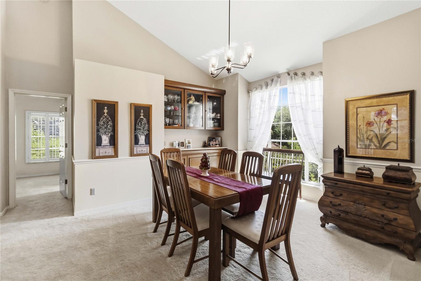 2043 SAWGRASS DR, APOPKA, FL, 32712