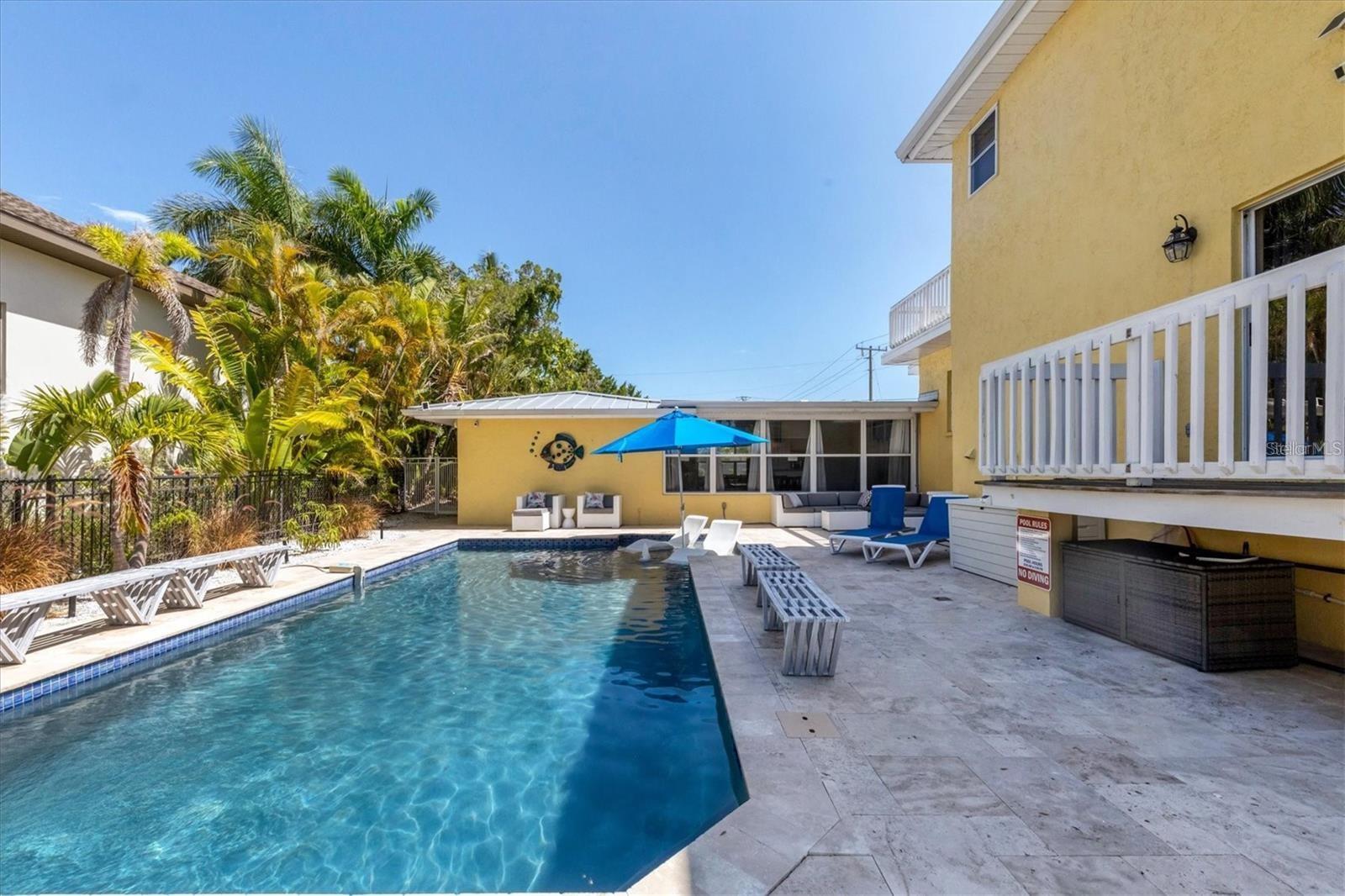 301 AVENIDA MADERA #B, SARASOTA, FL, 34242