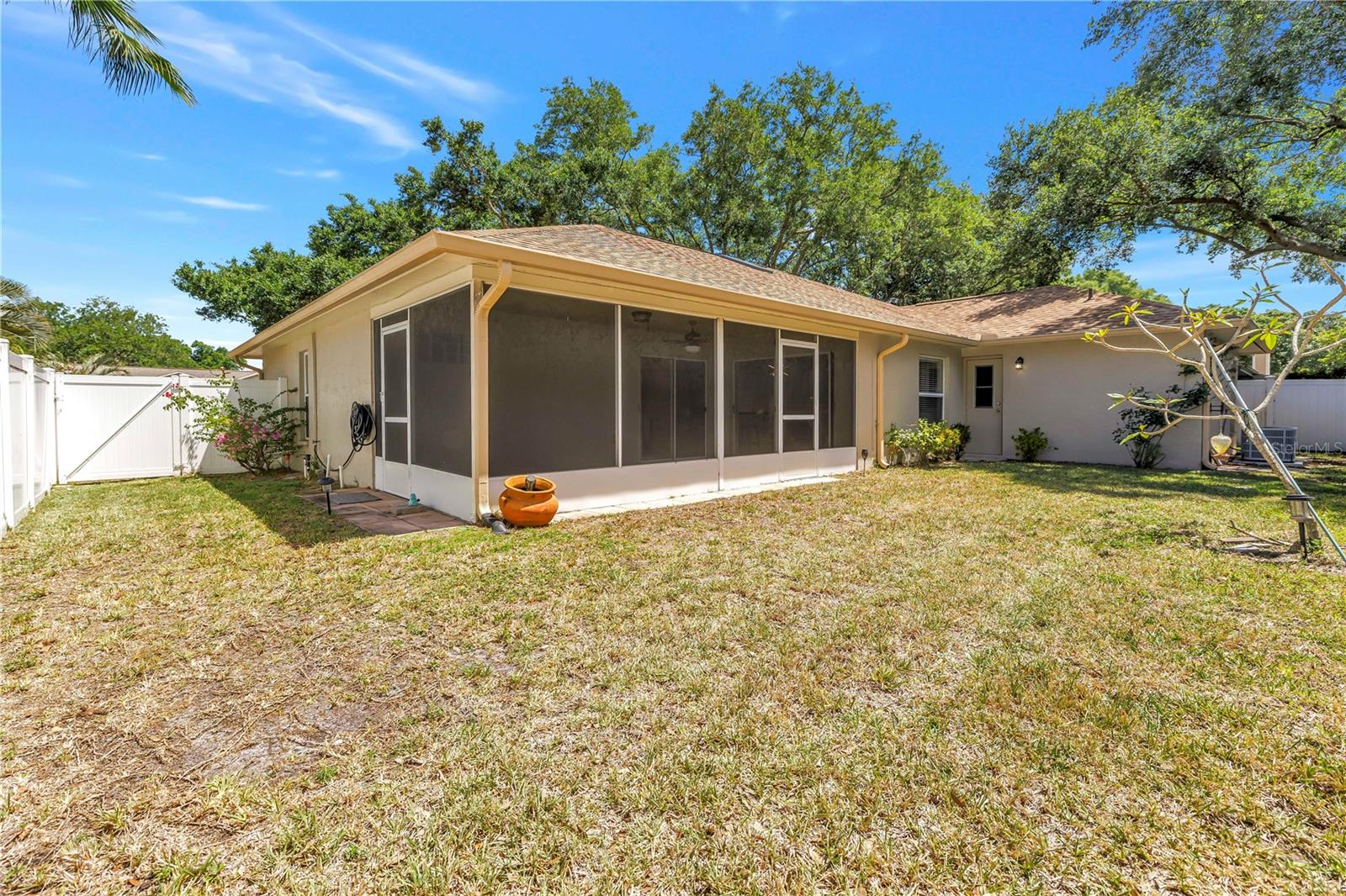5810 BITTER ORANGE AVE, TAMPA, FL, 33625