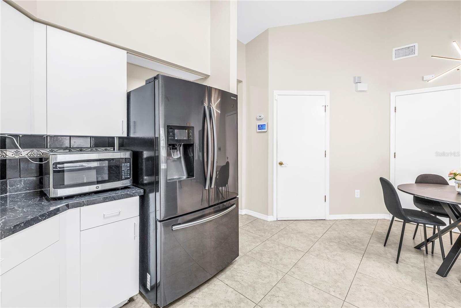 5810 BITTER ORANGE AVE, TAMPA, FL, 33625