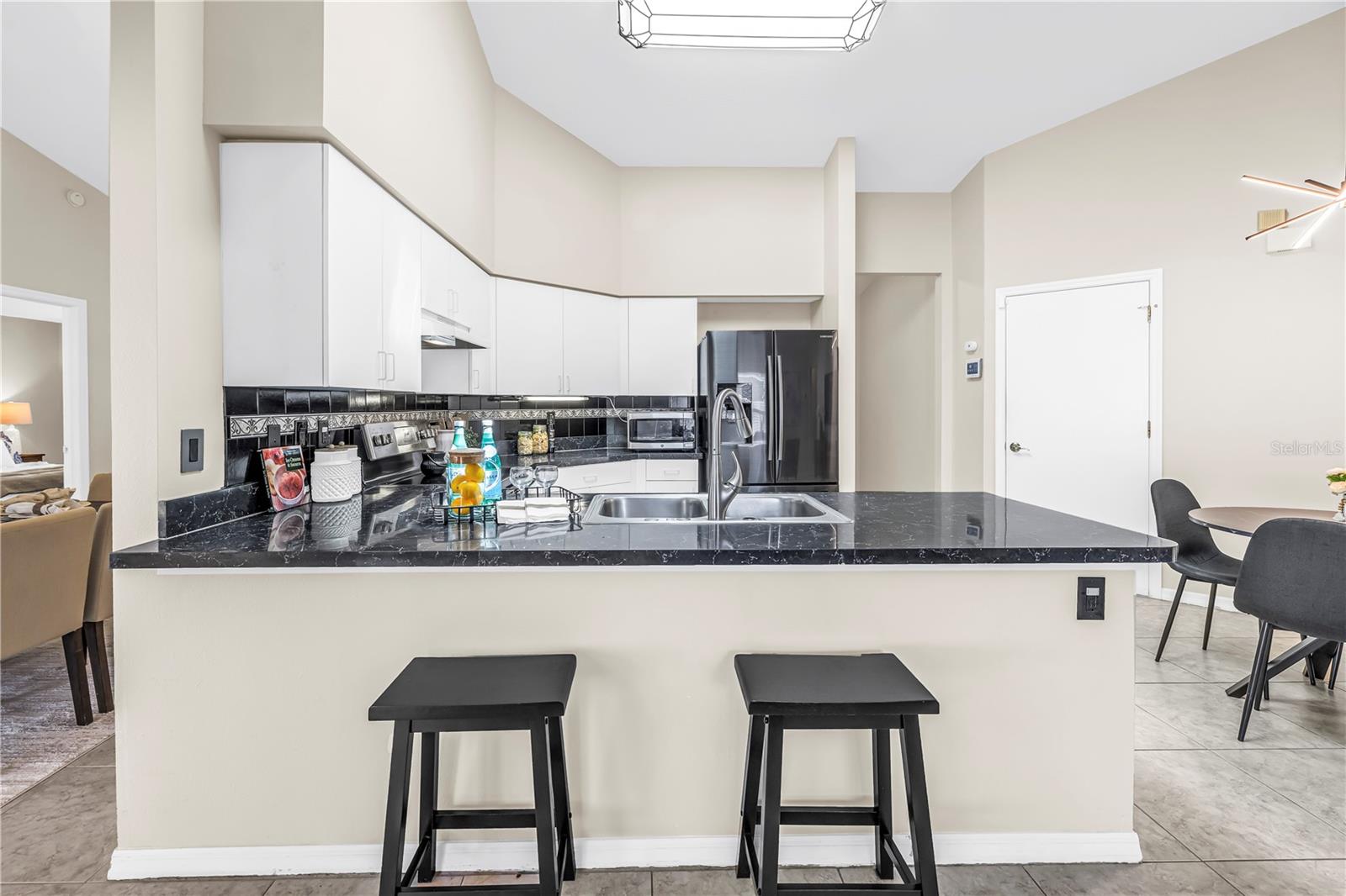 5810 BITTER ORANGE AVE, TAMPA, FL, 33625