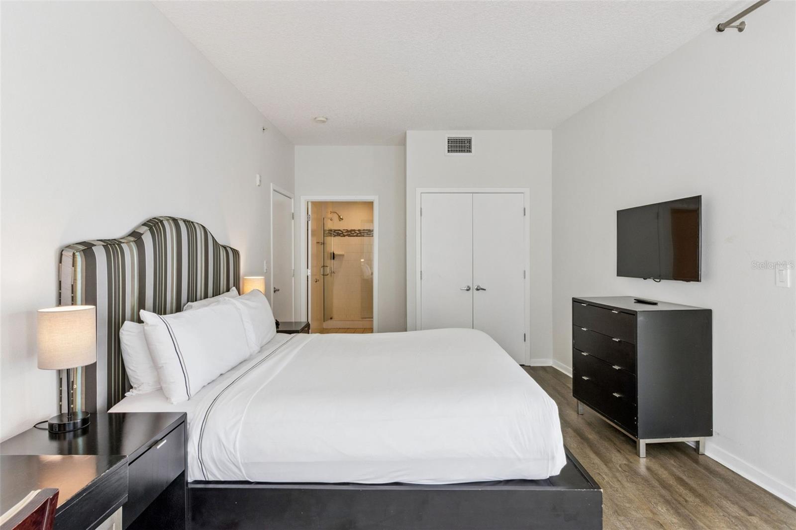 225 CELEBRATION PL #216, CELEBRATION, FL, 34747