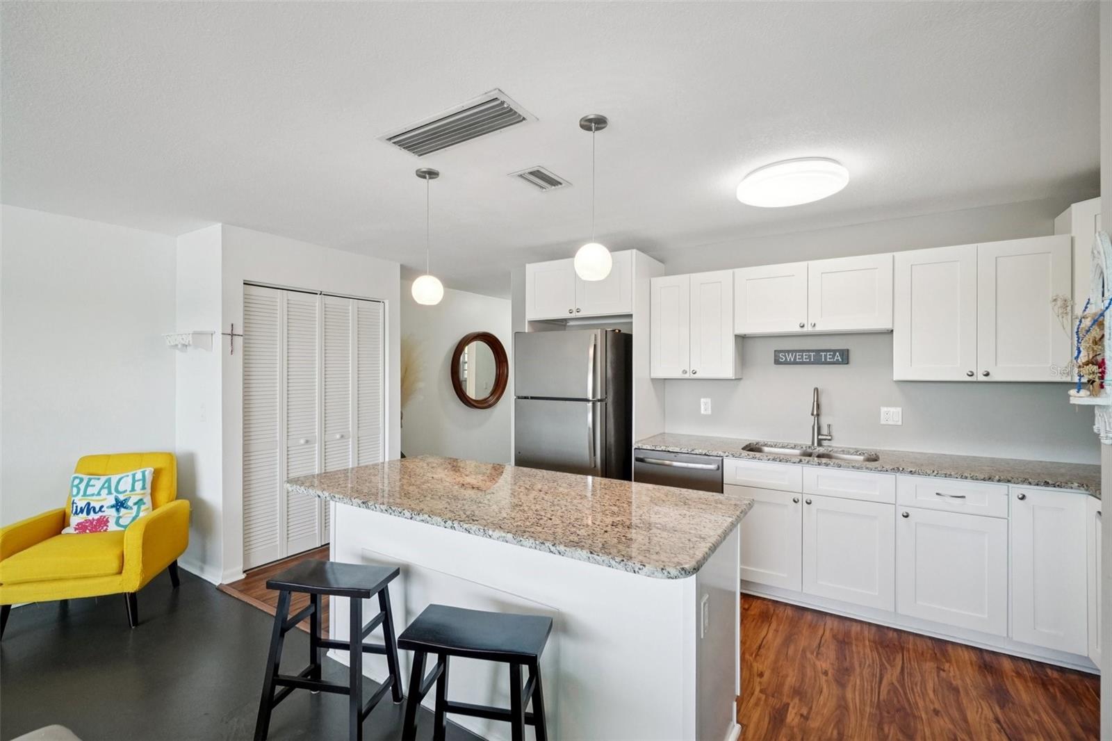 3850 13TH AVE N #212, ST PETERSBURG, FL, 33713