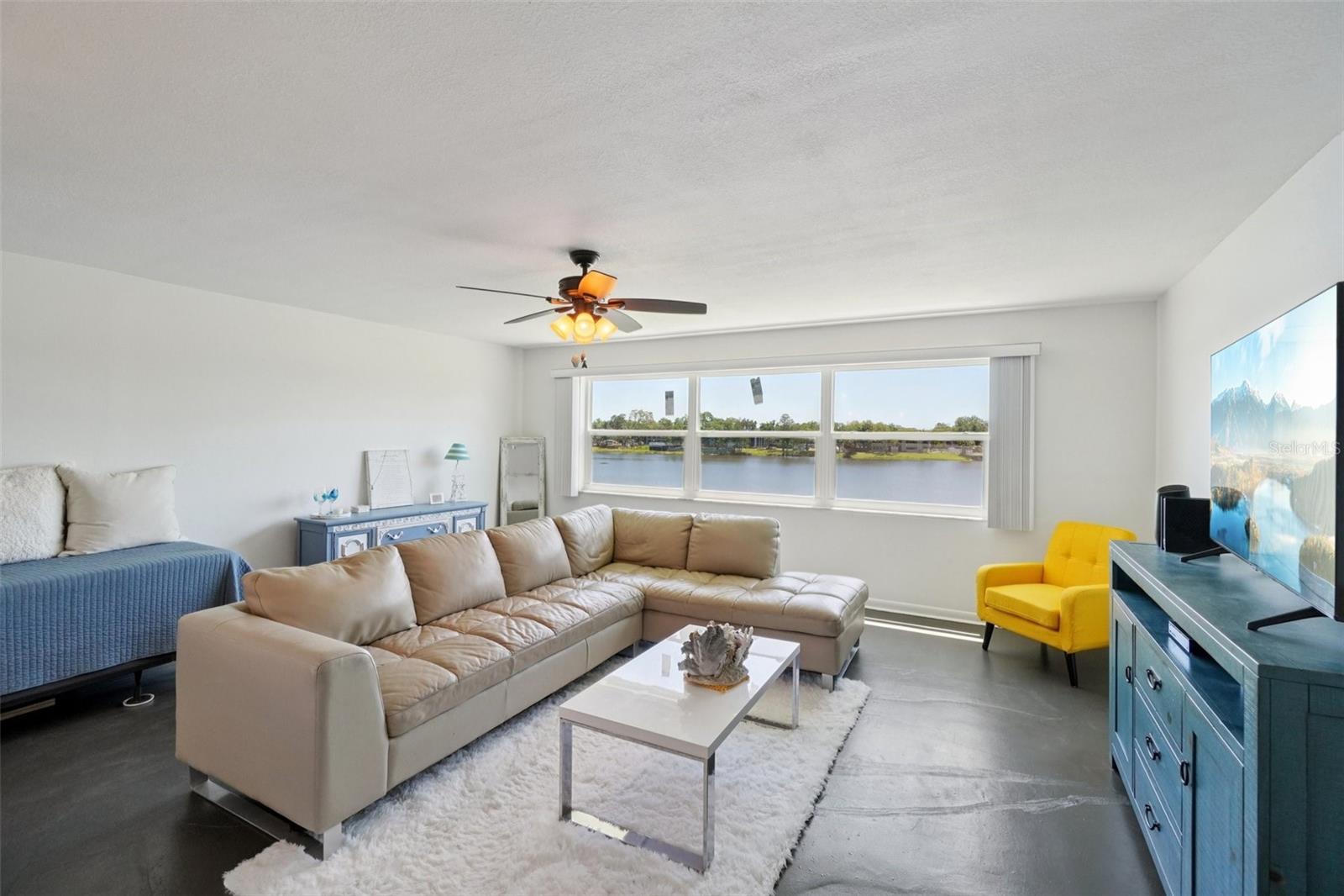 3850 13TH AVE N #212, ST PETERSBURG, FL, 33713