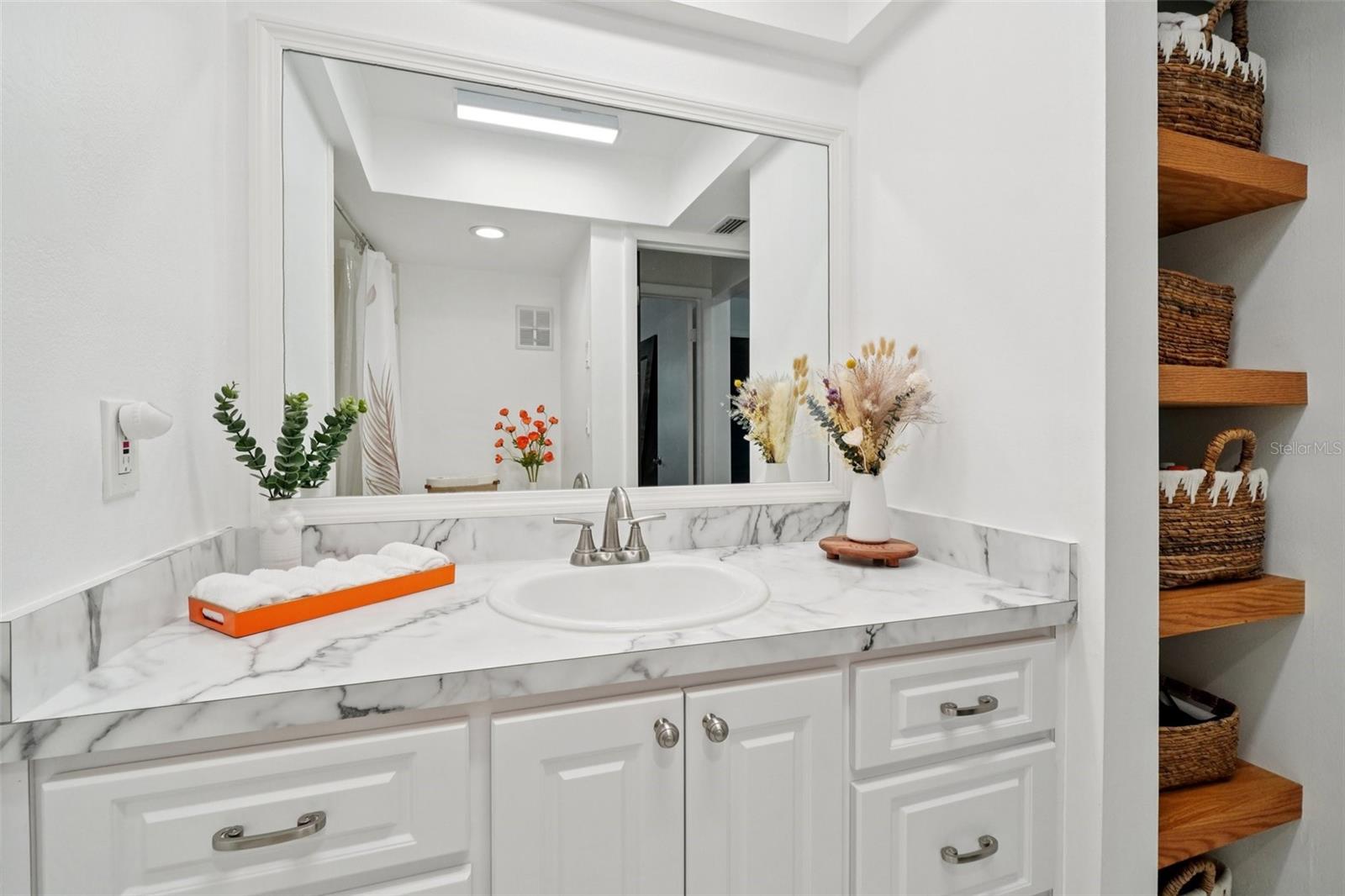 3850 13TH AVE N #212, ST PETERSBURG, FL, 33713