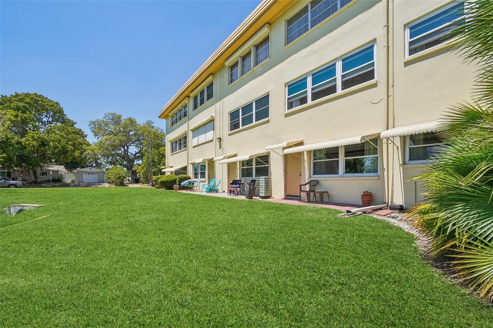 3850 13TH AVE N #212, ST PETERSBURG, FL, 33713