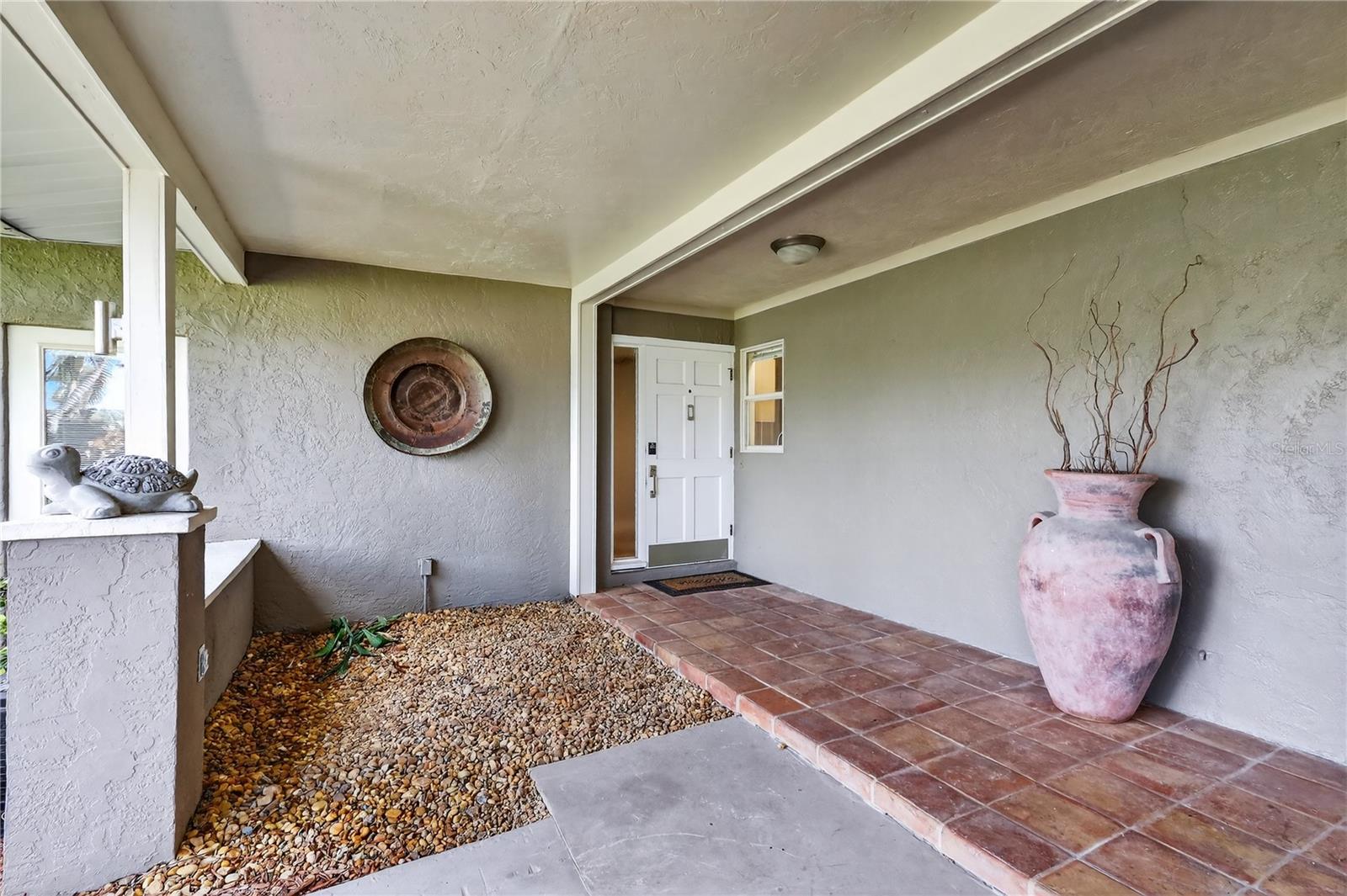 1884 SOUTHPOINTE DR, SARASOTA, FL, 34231