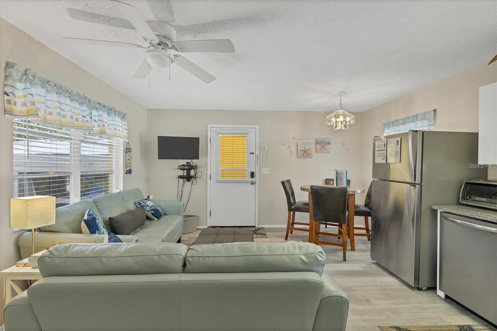 301 AVENIDA MADERA #A, SARASOTA, FL, 34242