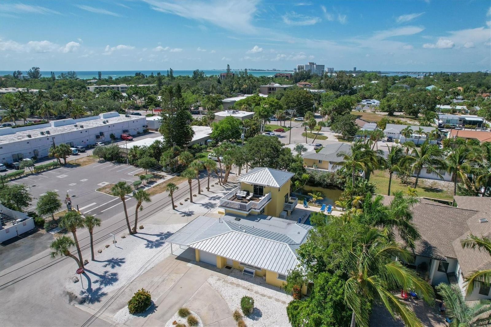 301 AVENIDA MADERA #A, SARASOTA, FL, 34242