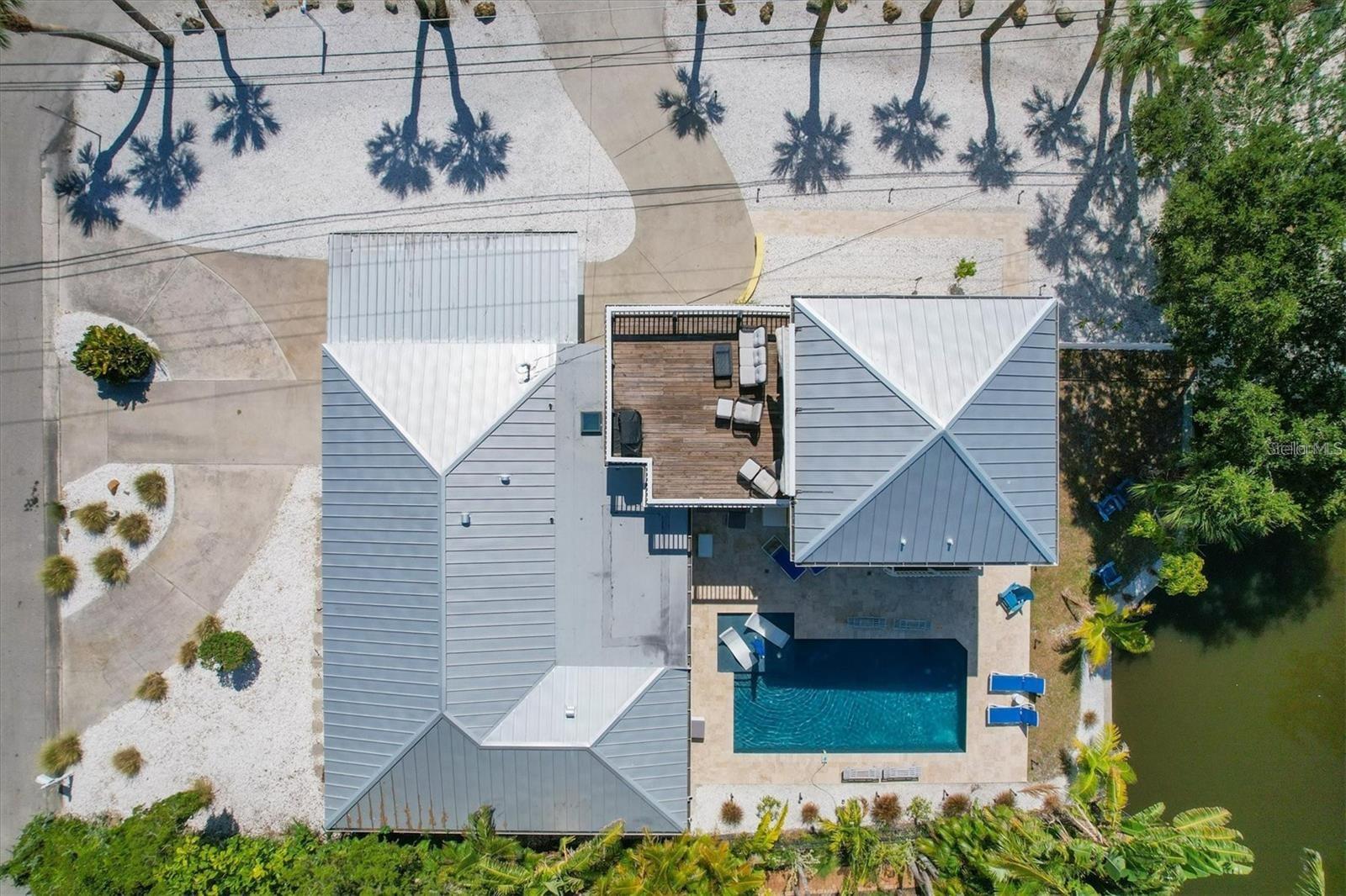 301 AVENIDA MADERA #A, SARASOTA, FL, 34242