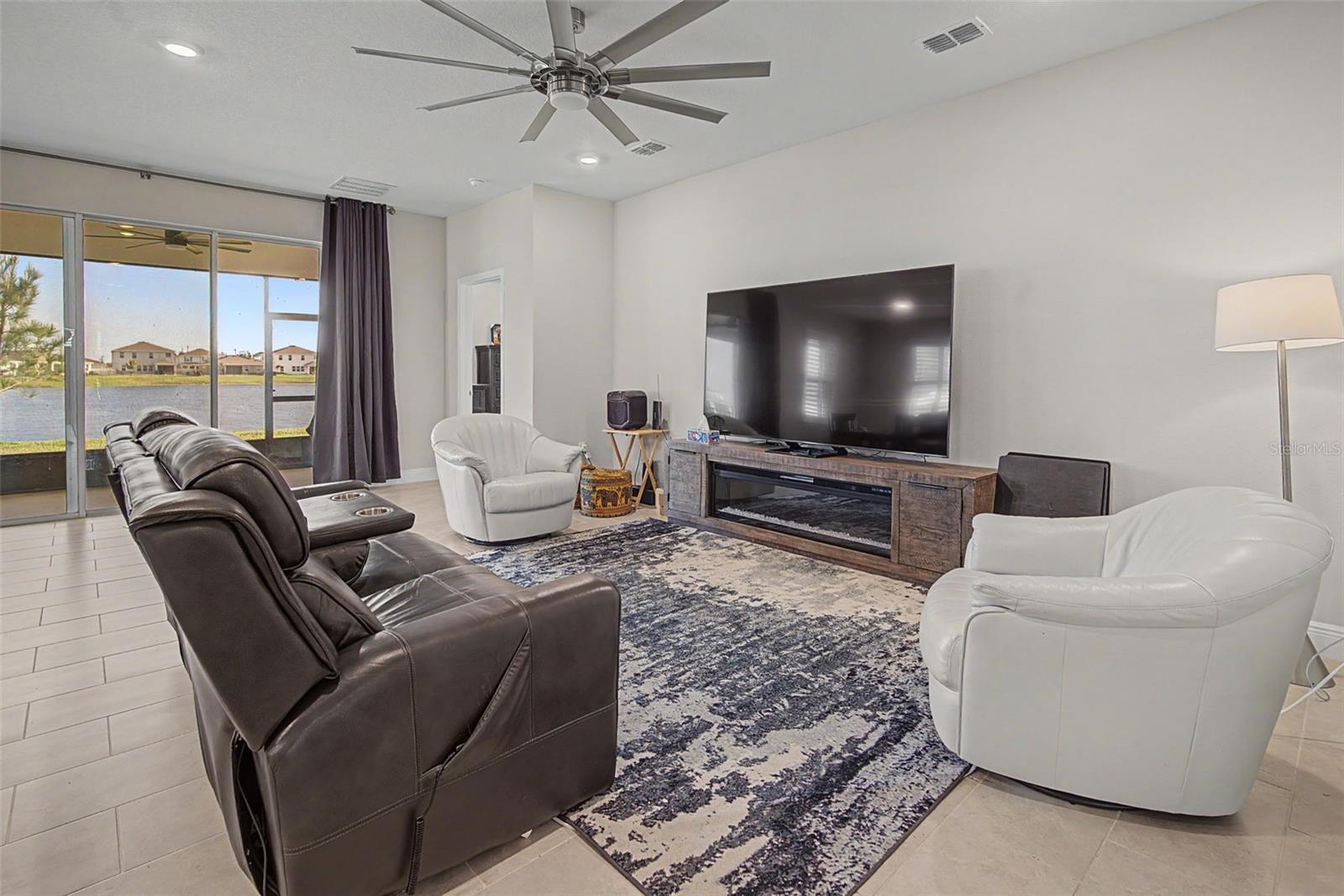 176 BRIGHT IBIS AVE, APOLLO BEACH, FL, 33572