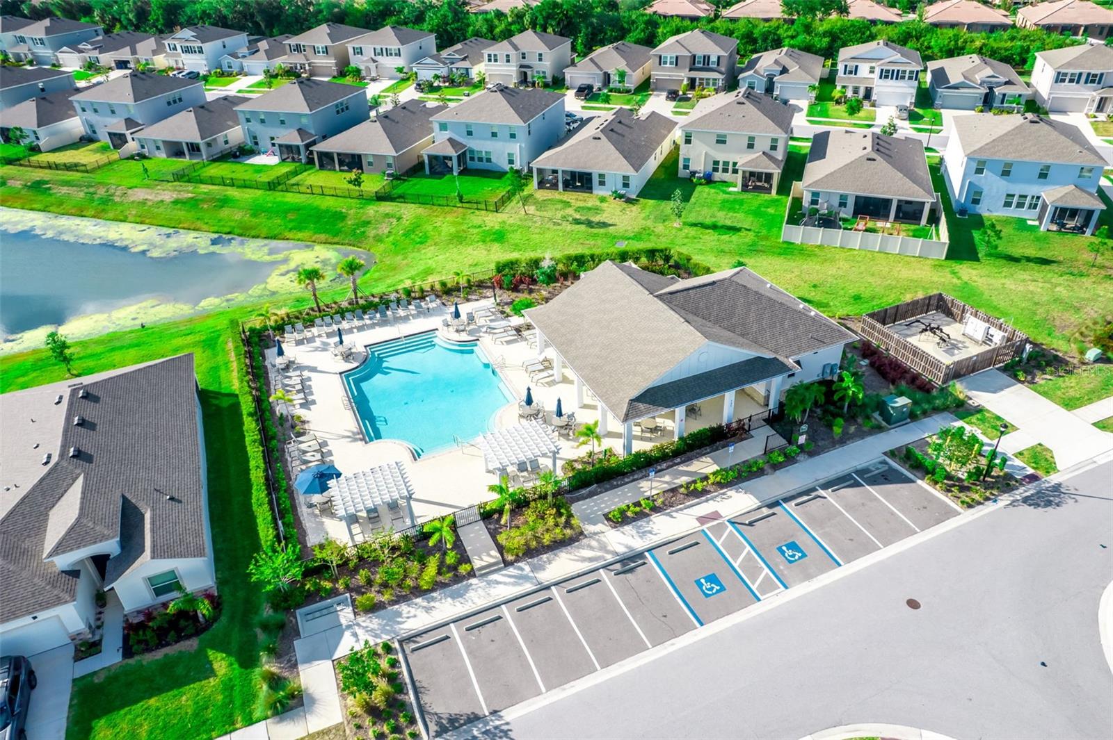 176 BRIGHT IBIS AVE, APOLLO BEACH, FL, 33572