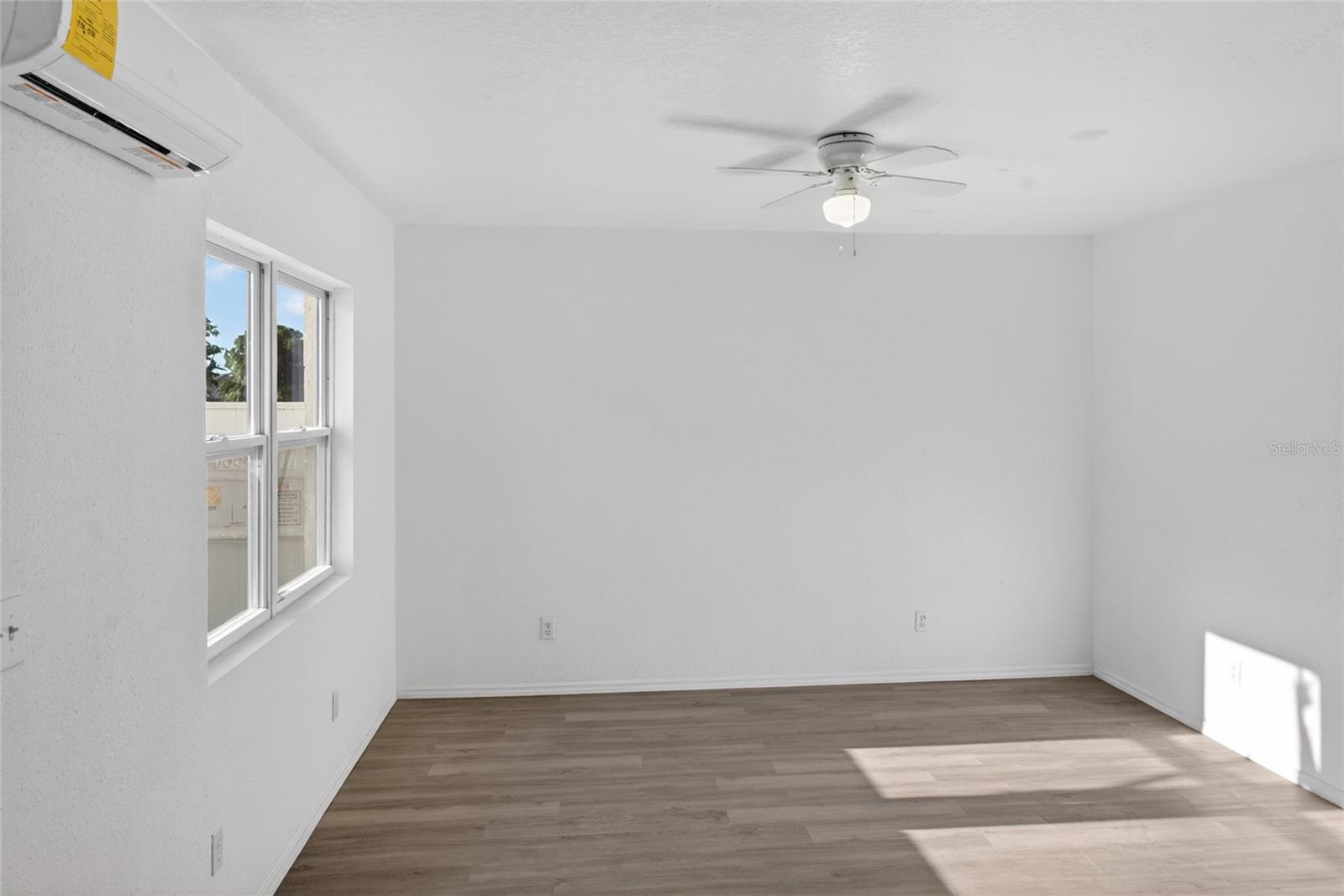 536 ROYAL PALM DR, KISSIMMEE, FL, 34743