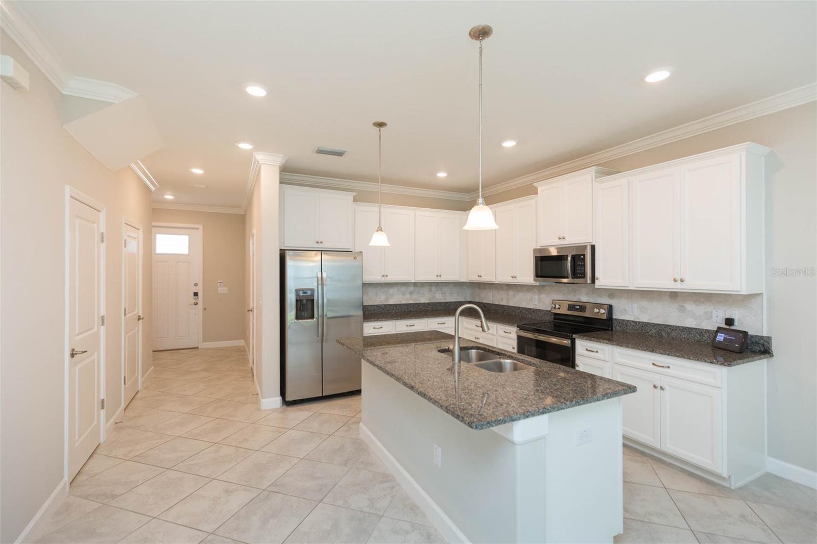 18676 NOBLE CASPIAN DR, LUTZ, FL, 33558