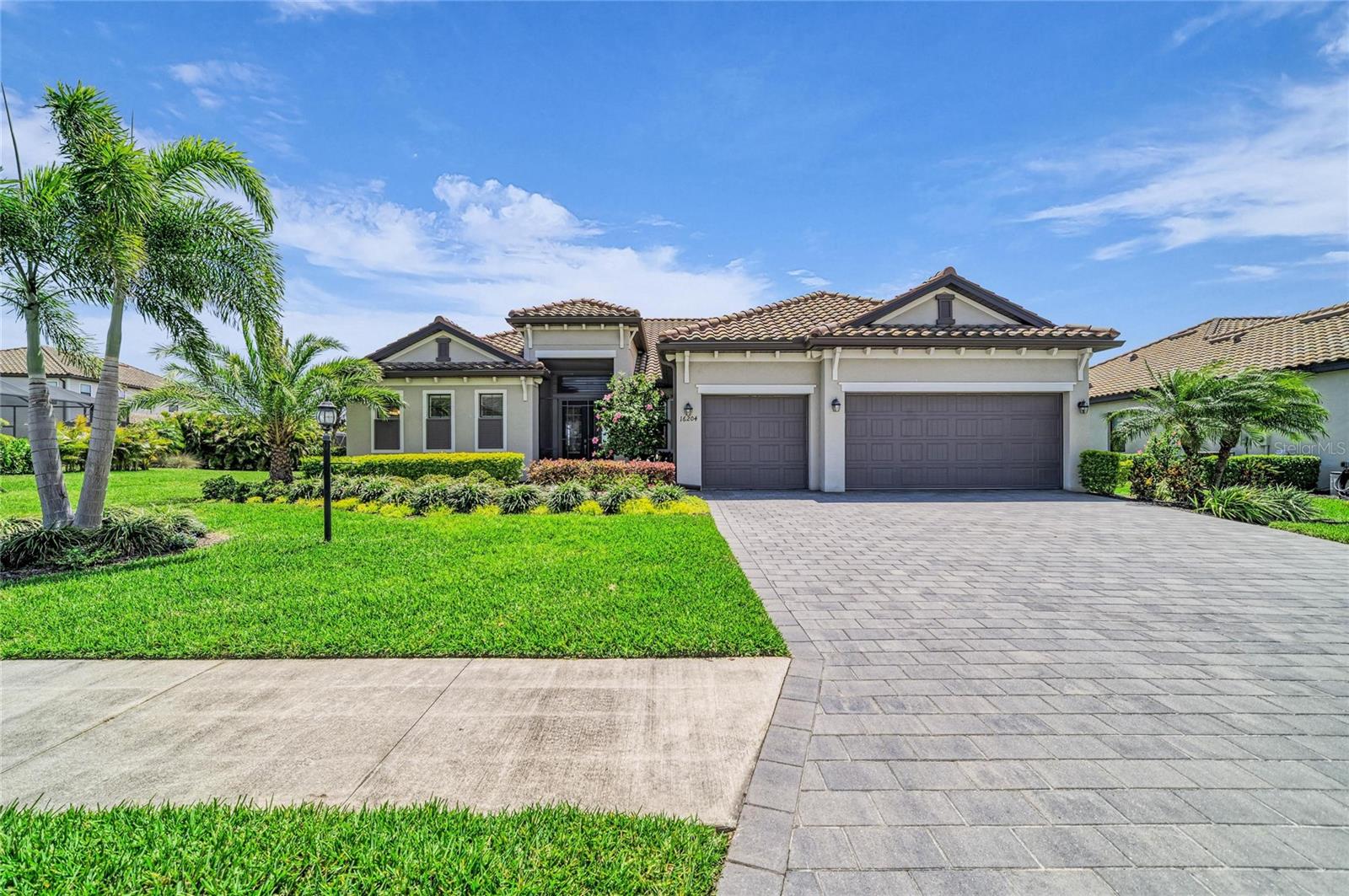 16204 TRADEWIND TER, LAKEWOOD RANCH, FL, 34211