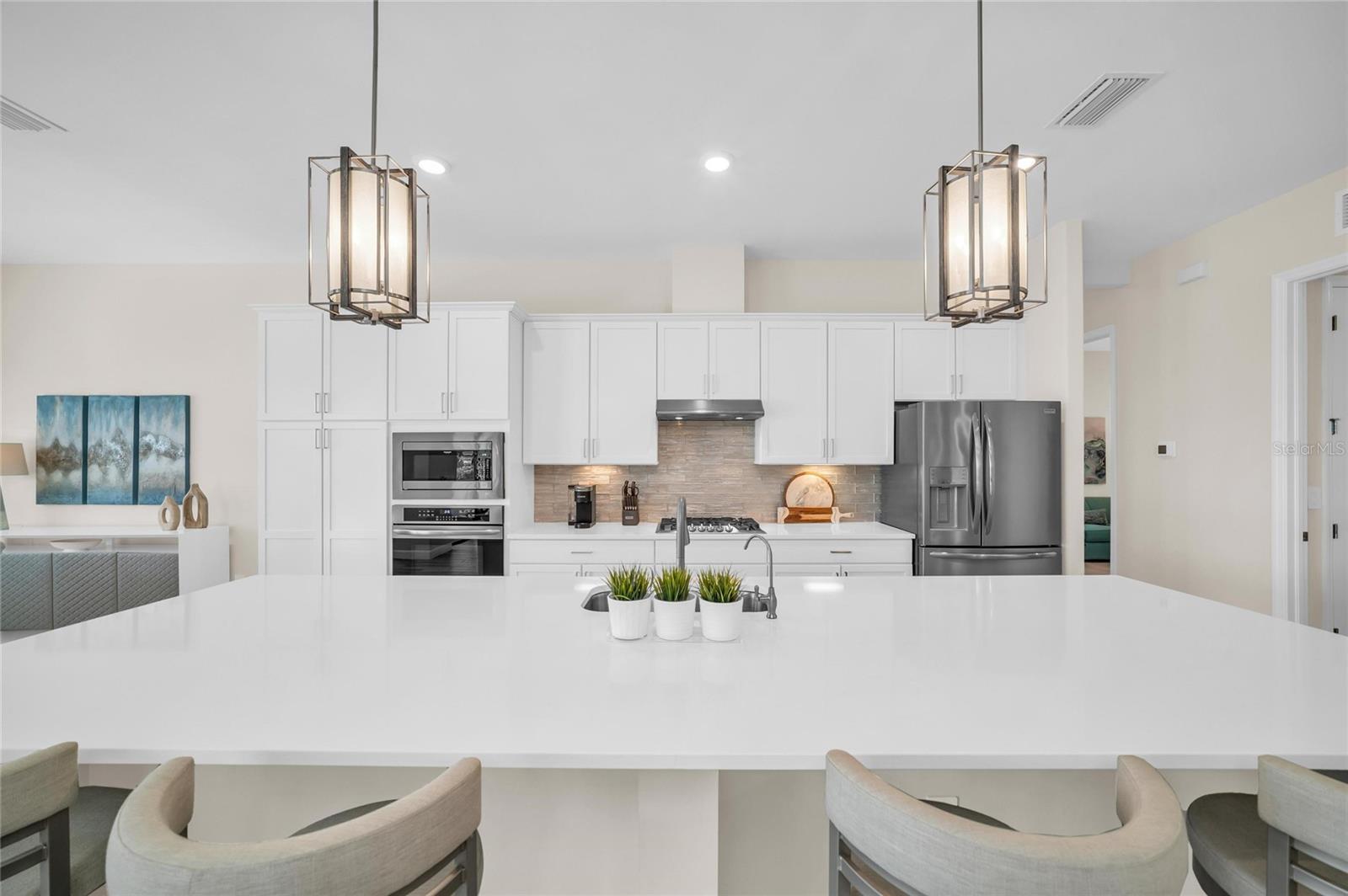 16204 TRADEWIND TER, LAKEWOOD RANCH, FL, 34211