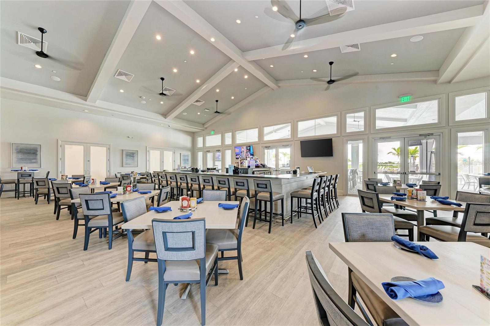 16204 TRADEWIND TER, LAKEWOOD RANCH, FL, 34211