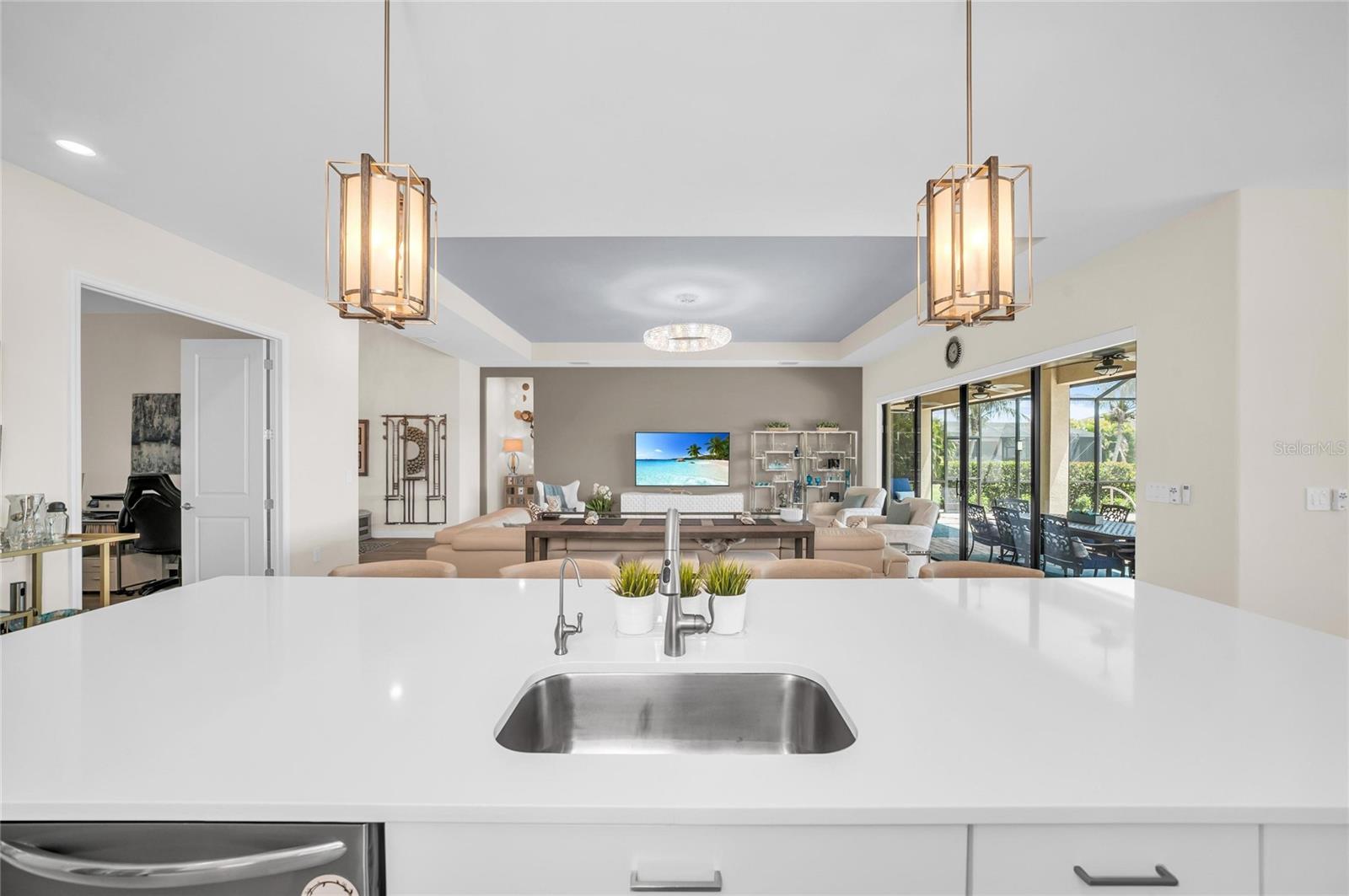 16204 TRADEWIND TER, LAKEWOOD RANCH, FL, 34211