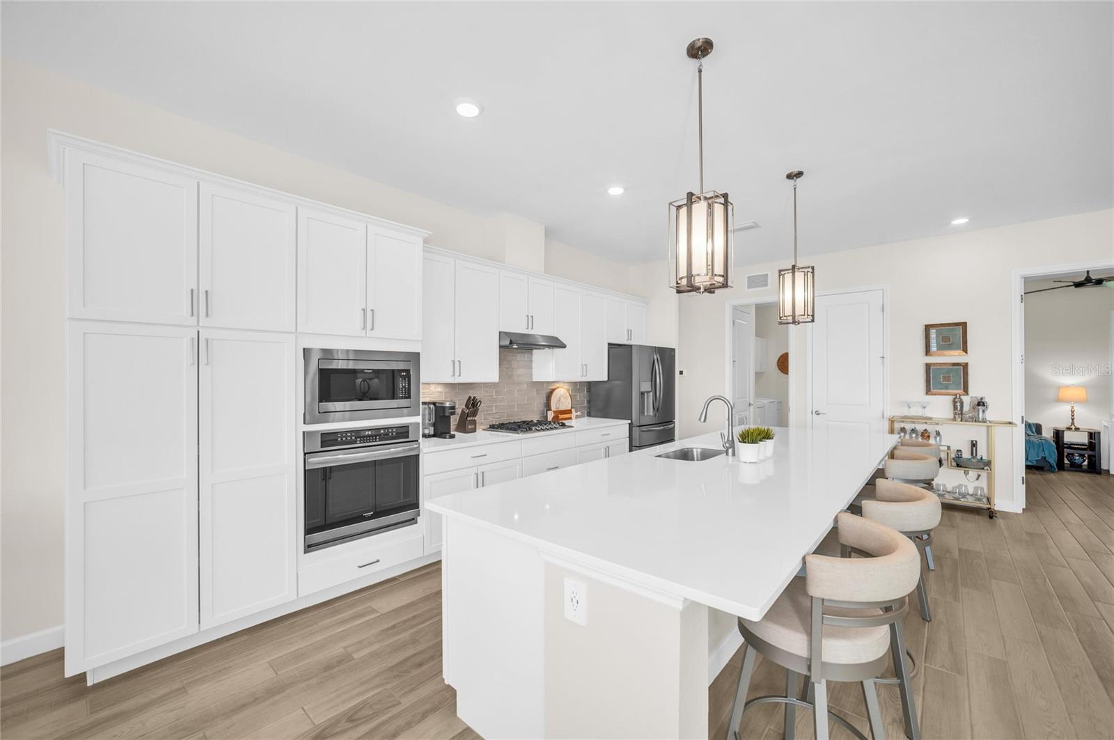 16204 TRADEWIND TER, LAKEWOOD RANCH, FL, 34211