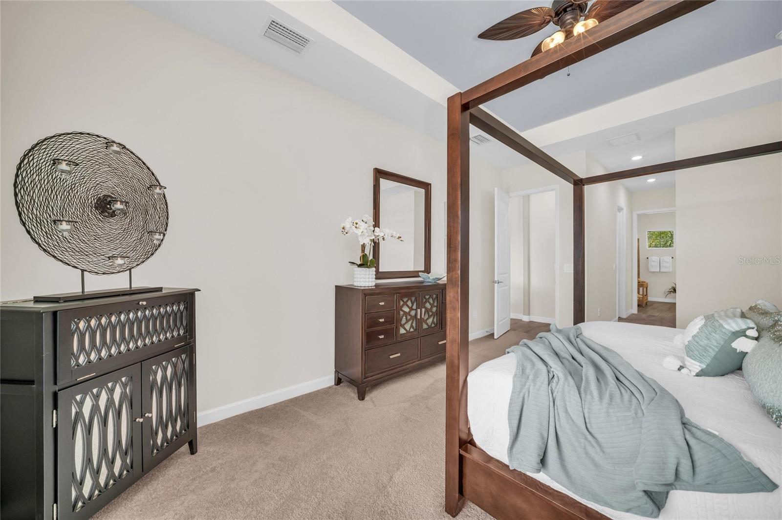 16204 TRADEWIND TER, LAKEWOOD RANCH, FL, 34211