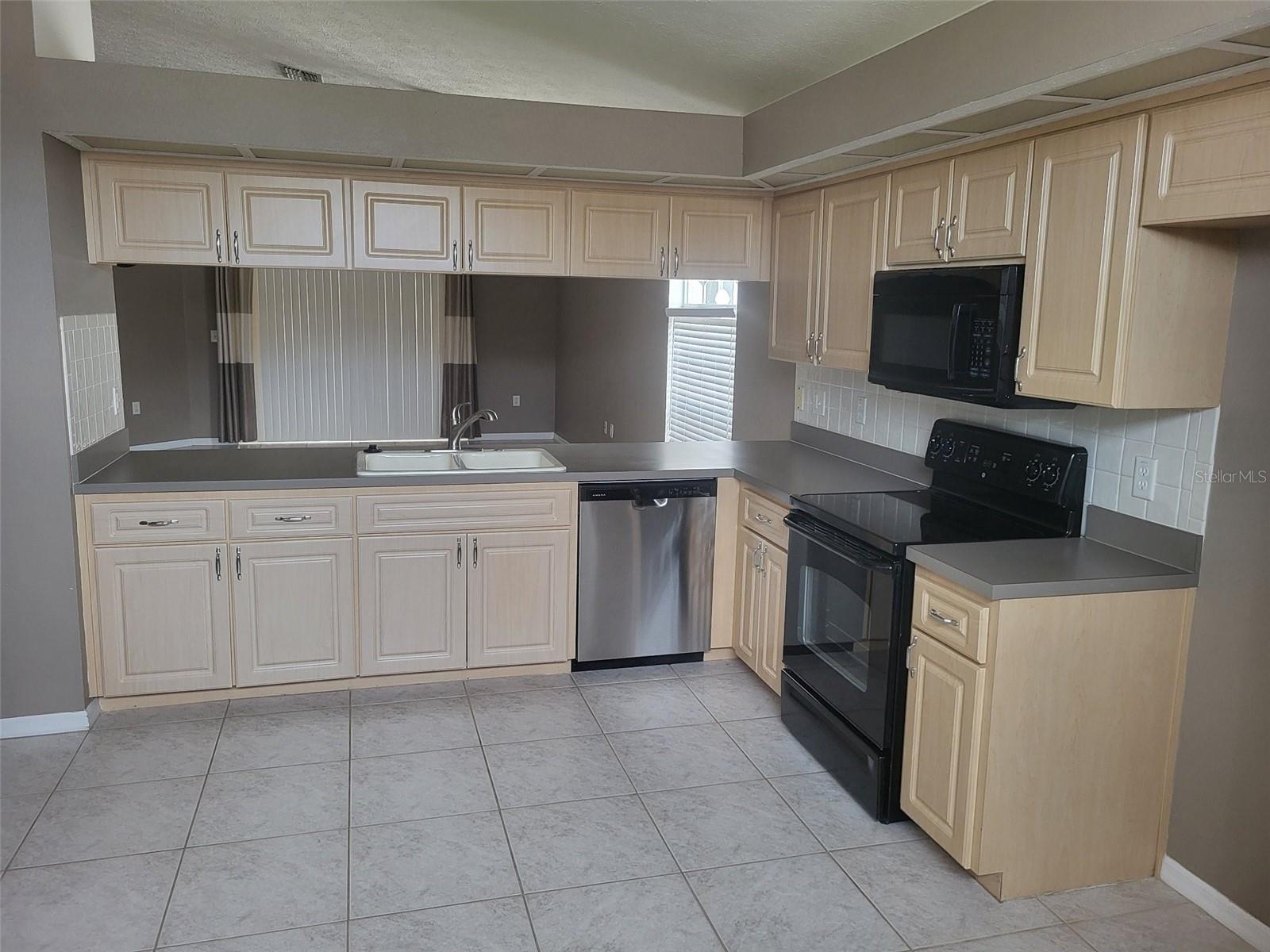 7916 FLORADORA DR, NEW PORT RICHEY, FL, 34654