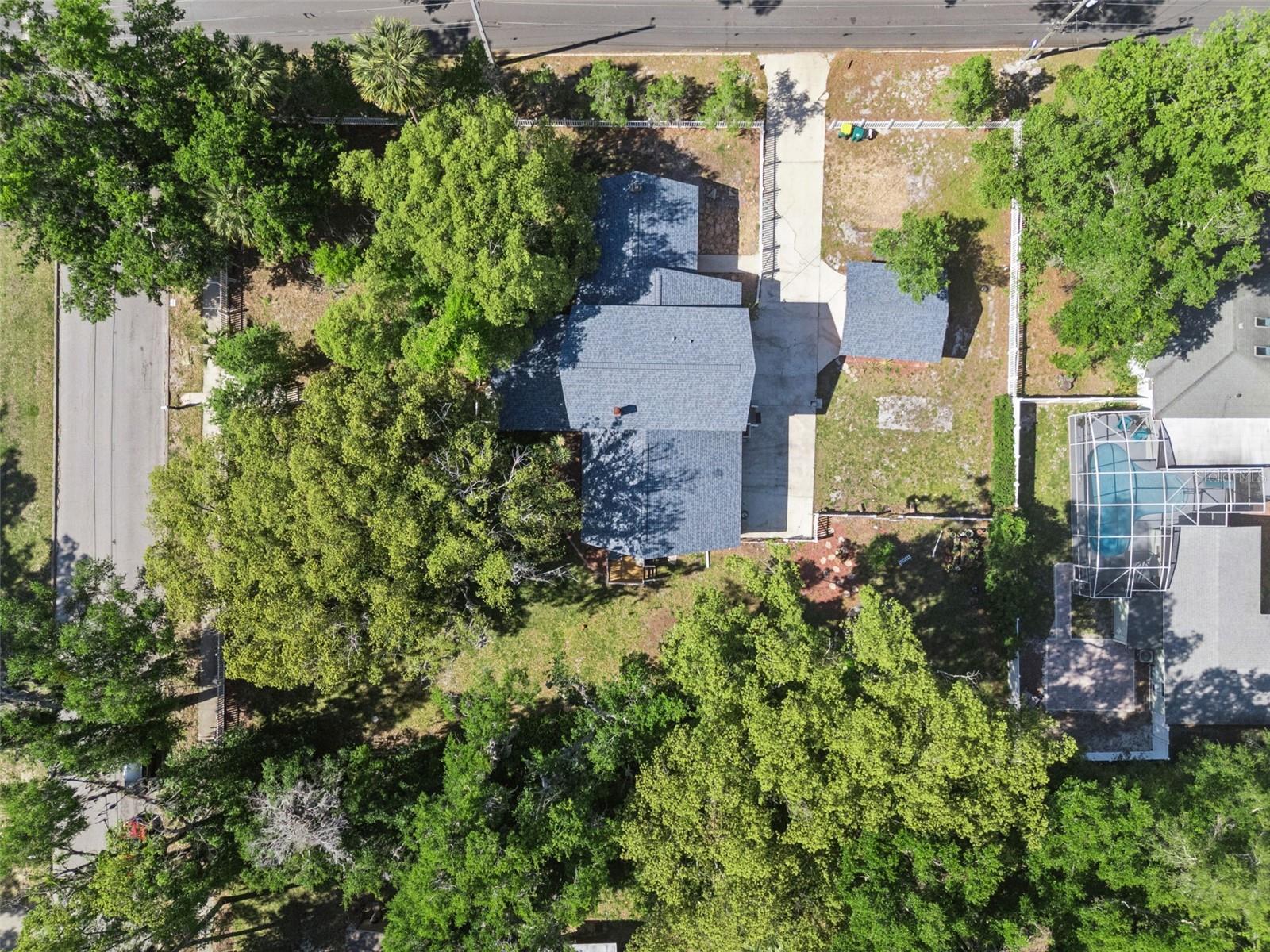 1048 N GRANDVIEW ST, MOUNT DORA, FL, 32757