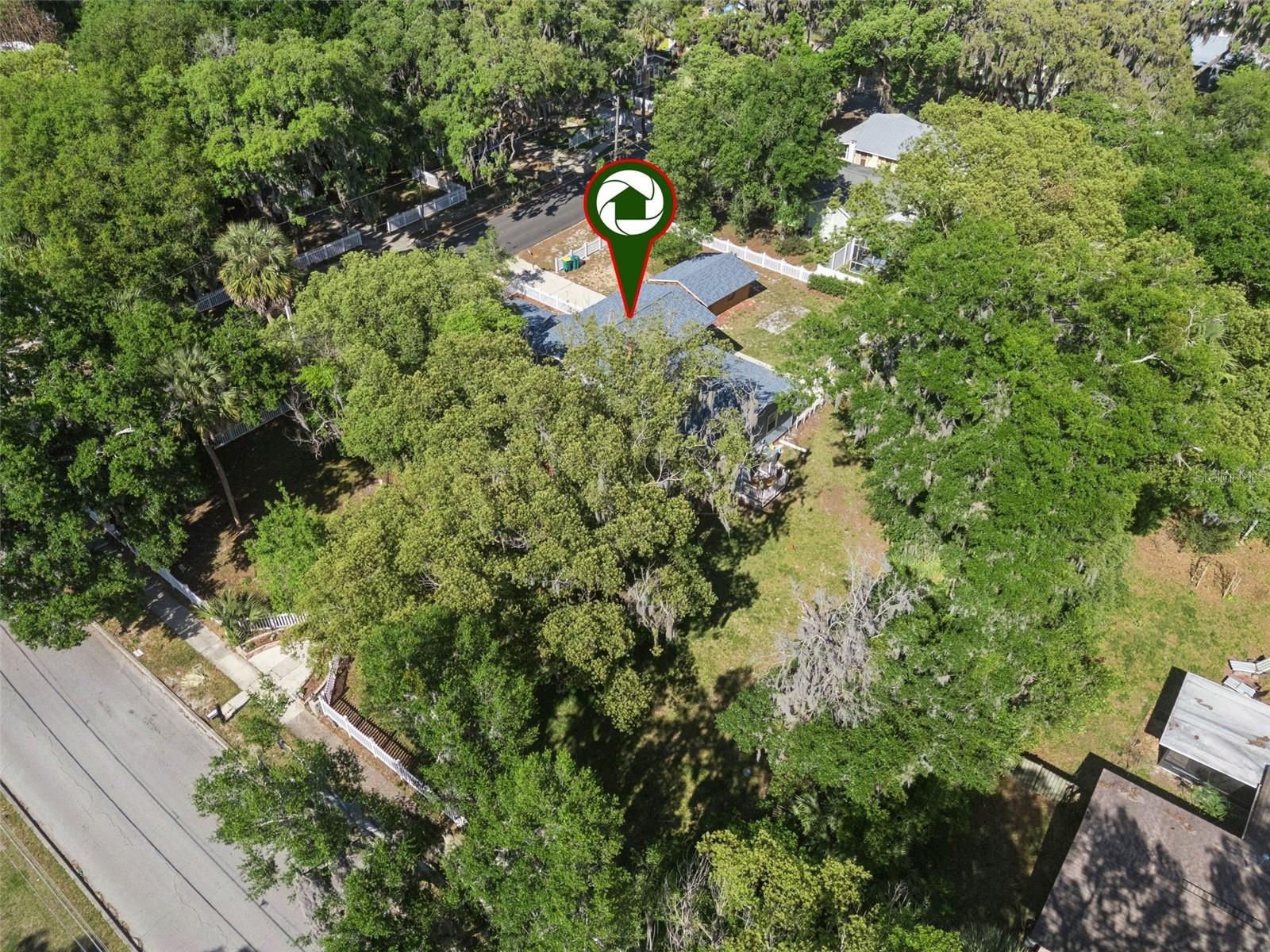 1048 N GRANDVIEW ST, MOUNT DORA, FL, 32757