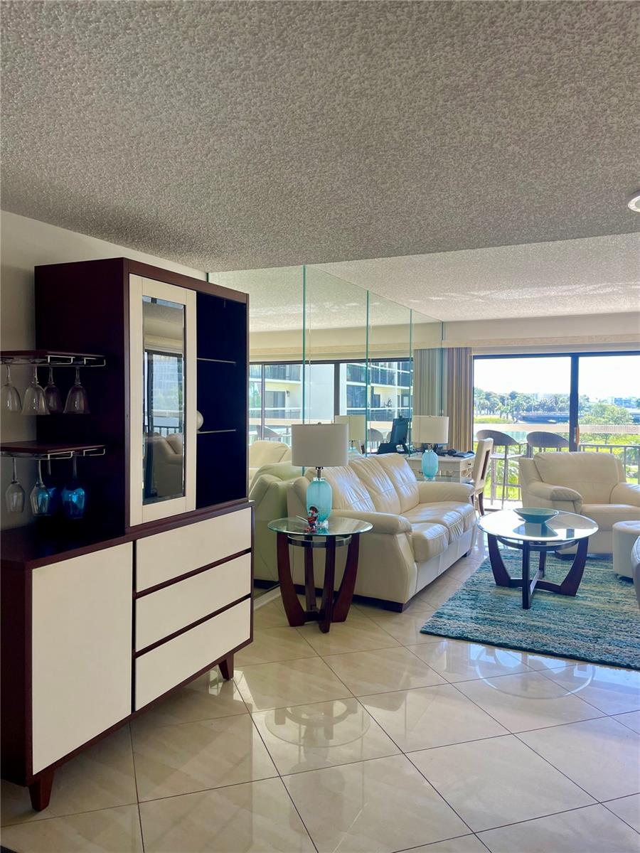 7893 SAILBOAT KEY BLVD S #202, SOUTH PASADENA, FL, 33707