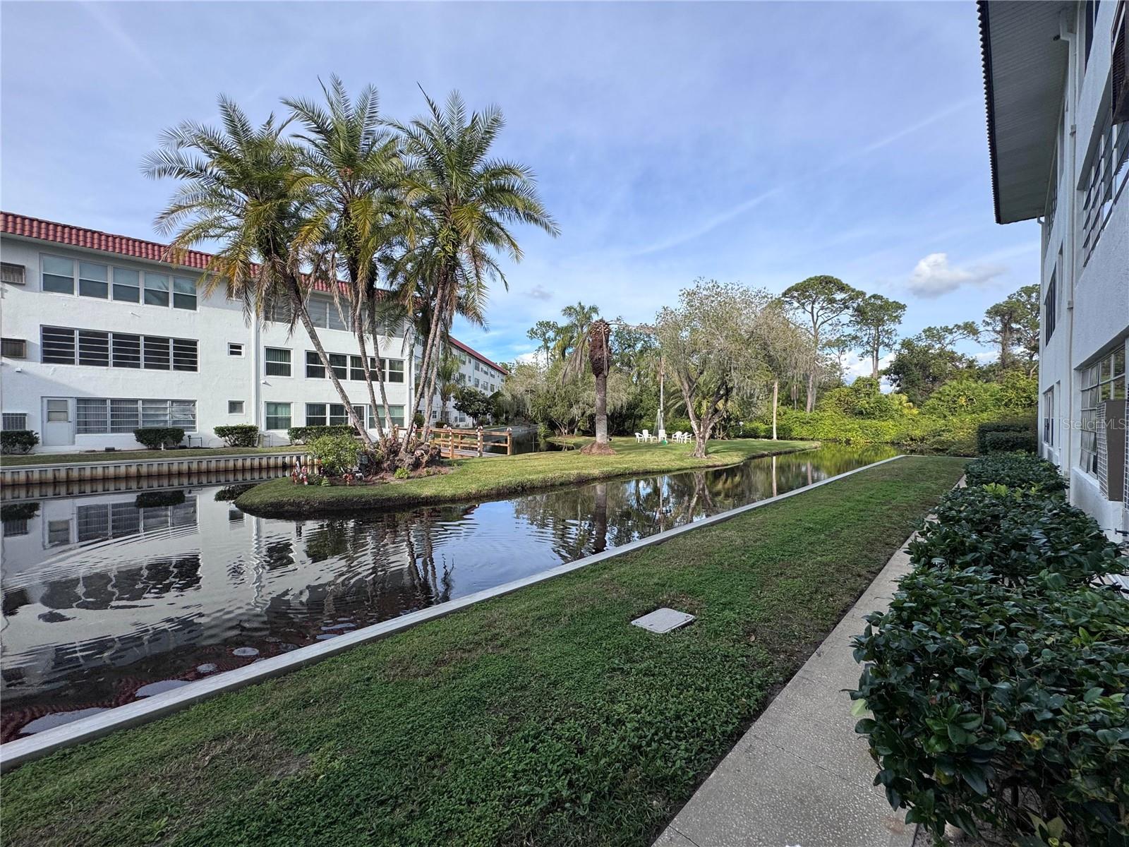 100 EL CAMINO DR #111, WINTER HAVEN, FL, 33884