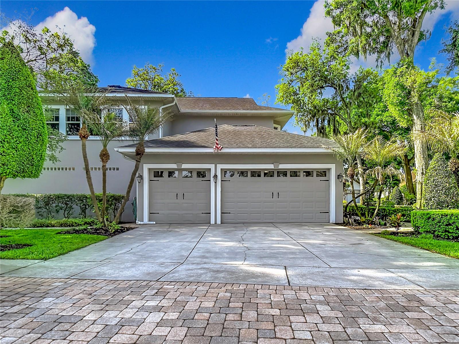 2425 VALRICO FOREST DR, VALRICO, FL, 33594