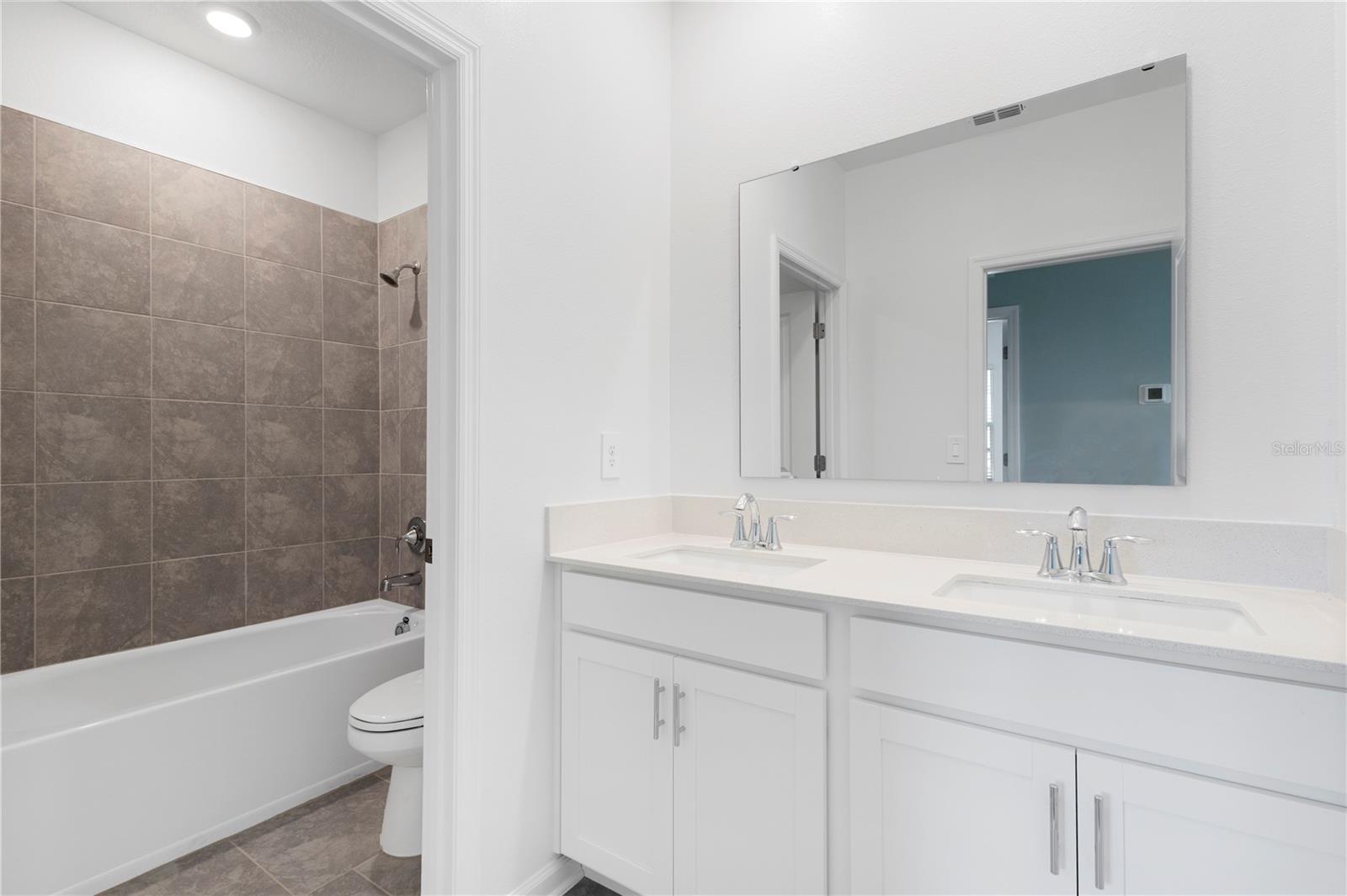 157 ACES HIGH LN, DAVENPORT, FL, 33896