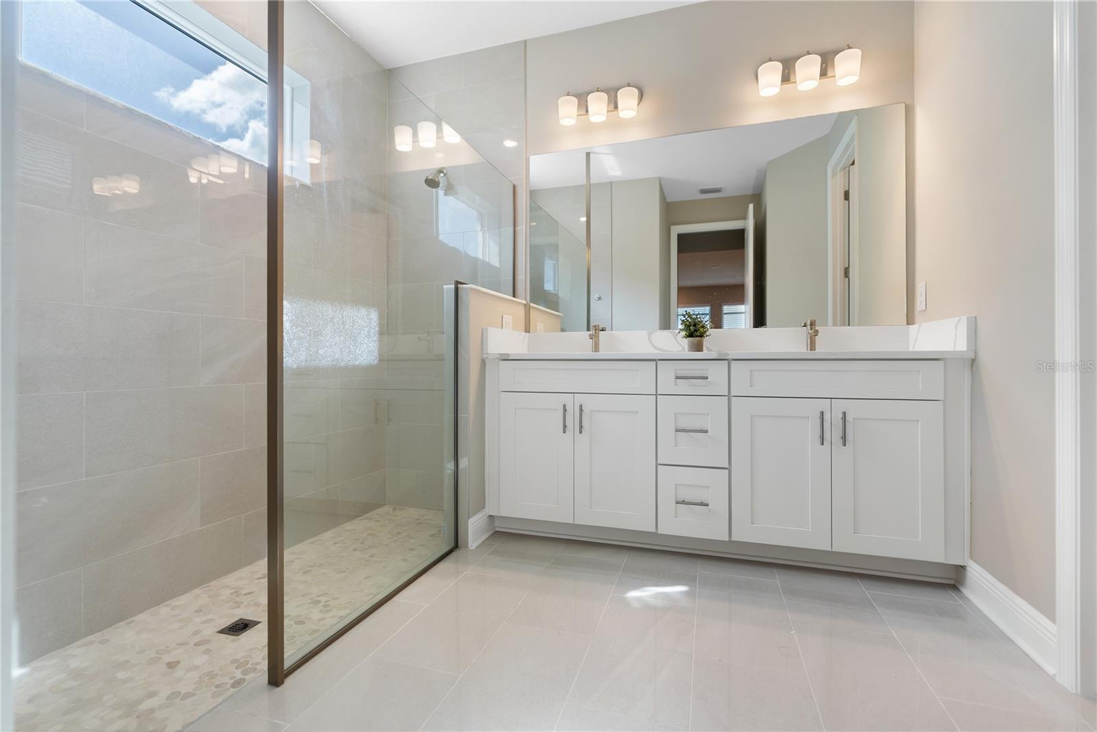 17526 SAVORY MIST CIR, BRADENTON, FL, 34211