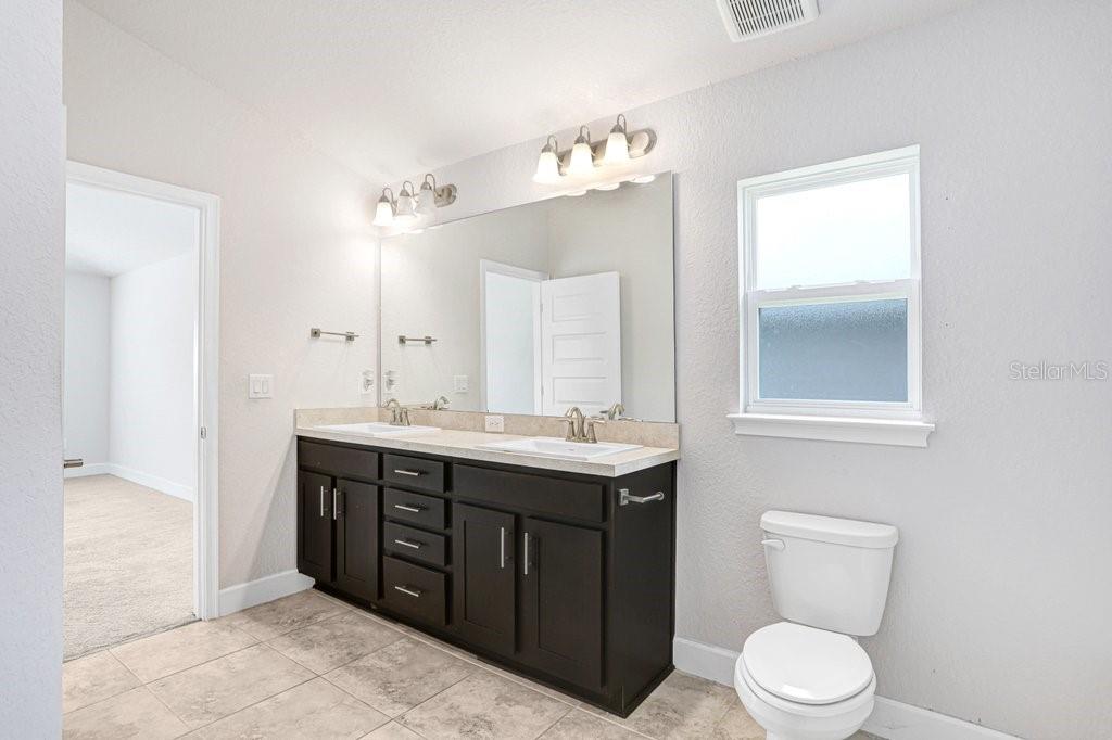 14916 IMPERIAL PURPLE LN, WIMAUMA, FL, 33598