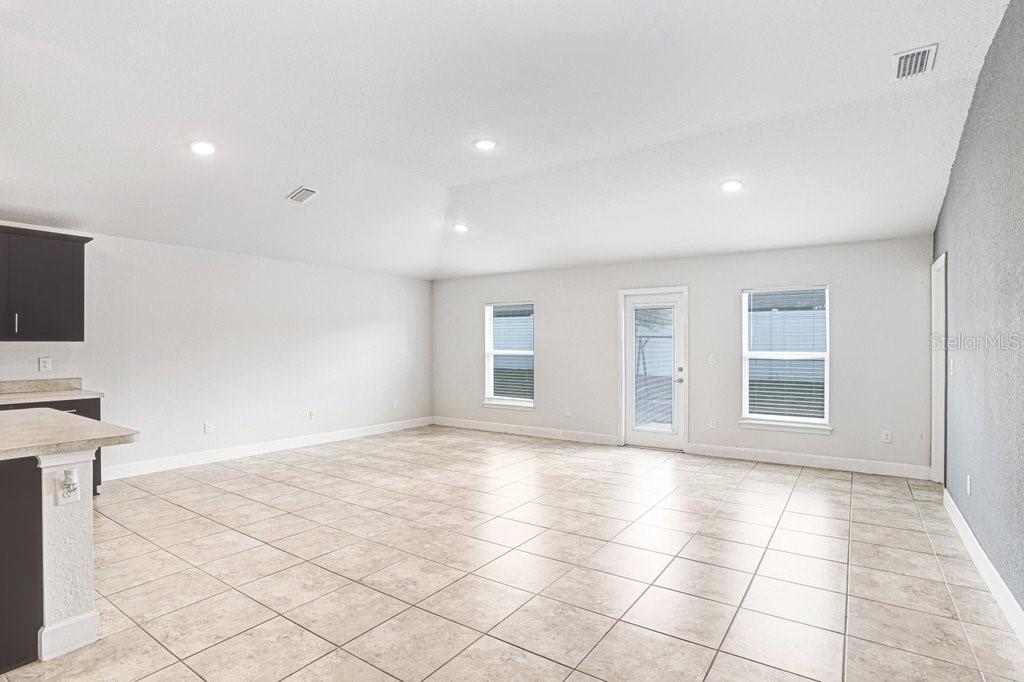 14916 IMPERIAL PURPLE LN, WIMAUMA, FL, 33598