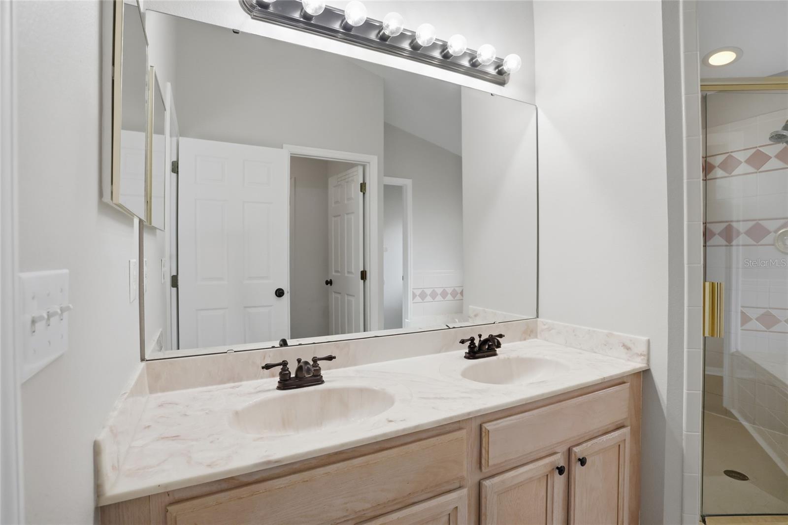 2203 MALLORY CIR, HAINES CITY, FL, 33844