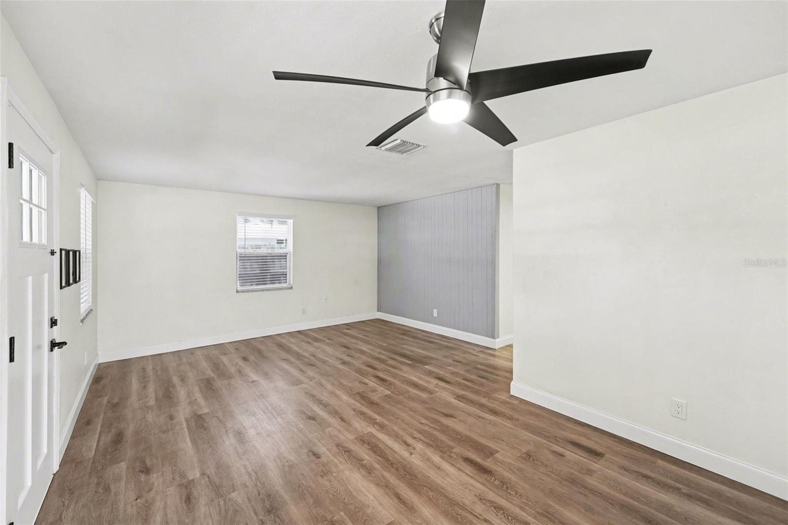 9346 89TH AVE, SEMINOLE, FL, 33777