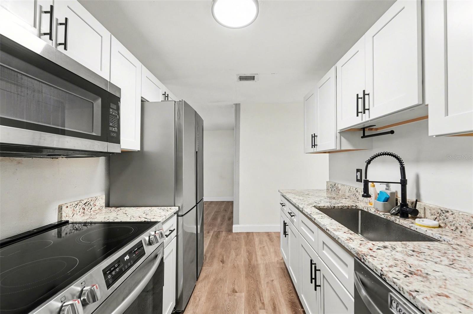 9346 89TH AVE, SEMINOLE, FL, 33777